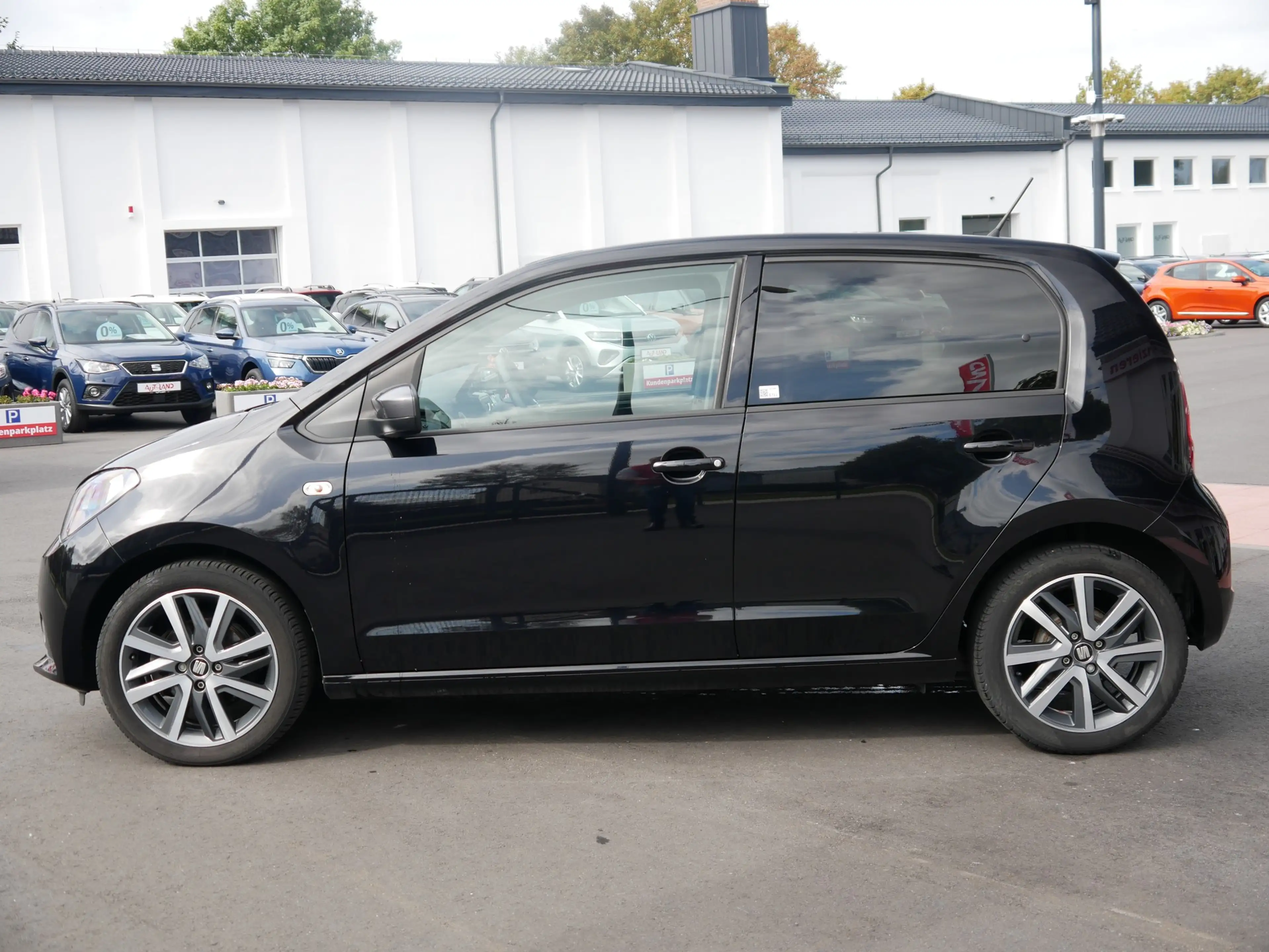 SEAT Mii 1.0 FR-Line Beats Sitzheizung Tempomat Klima — photo 2