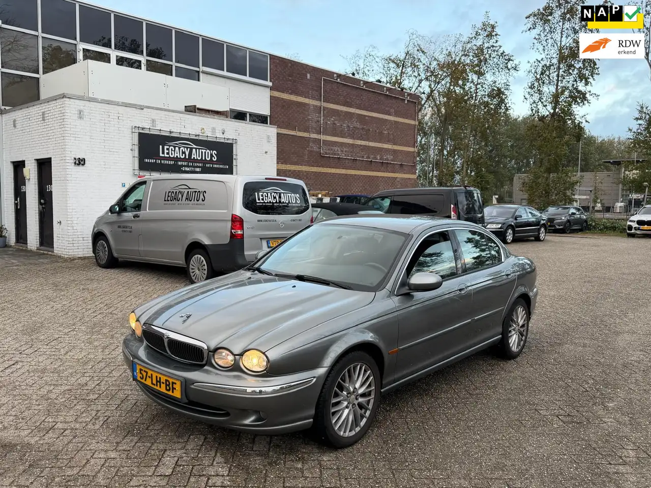 Jaguar X-Type