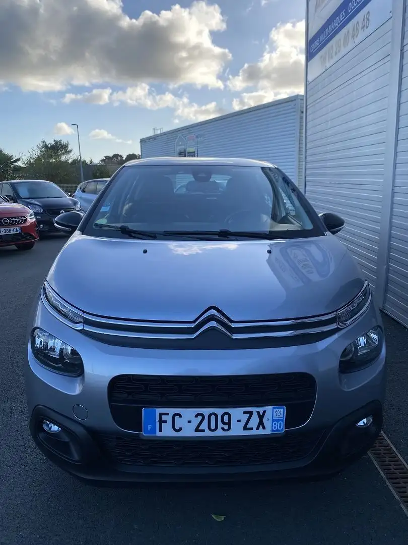 Citroen C3 BLUEHDI 100CV SHINE BUSINESS S\u0026S Gris - 2