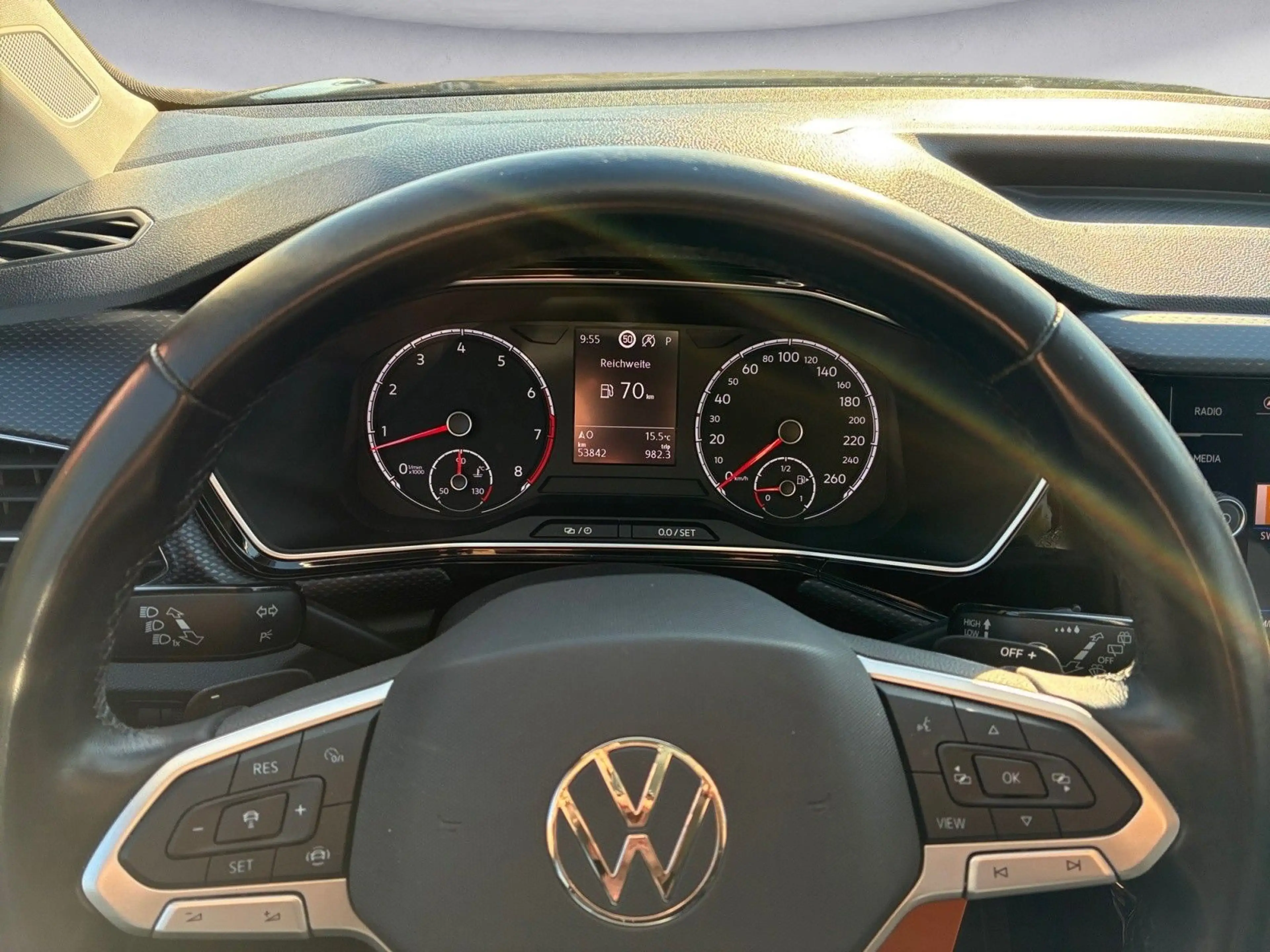 Volkswagen T-Cross 1.5 TSI United PDC*SHZ*NAVI*TOTWINKEL-AS — photo 10