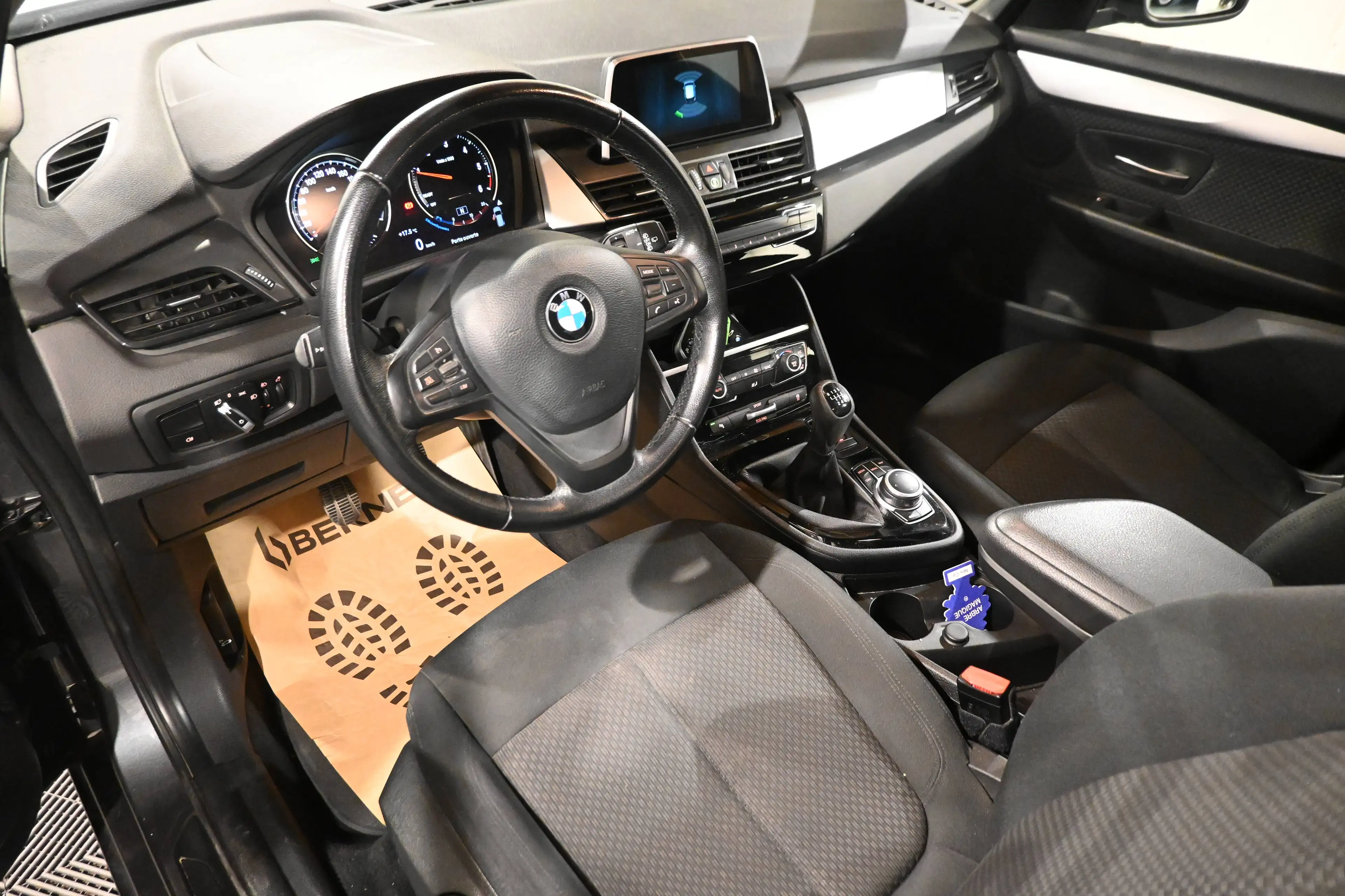BMW 216 d Active Tourer FACELIFT / EURO 6d / GPS NAVIGATION / BLUETOOTH / PDC !! — photo 13