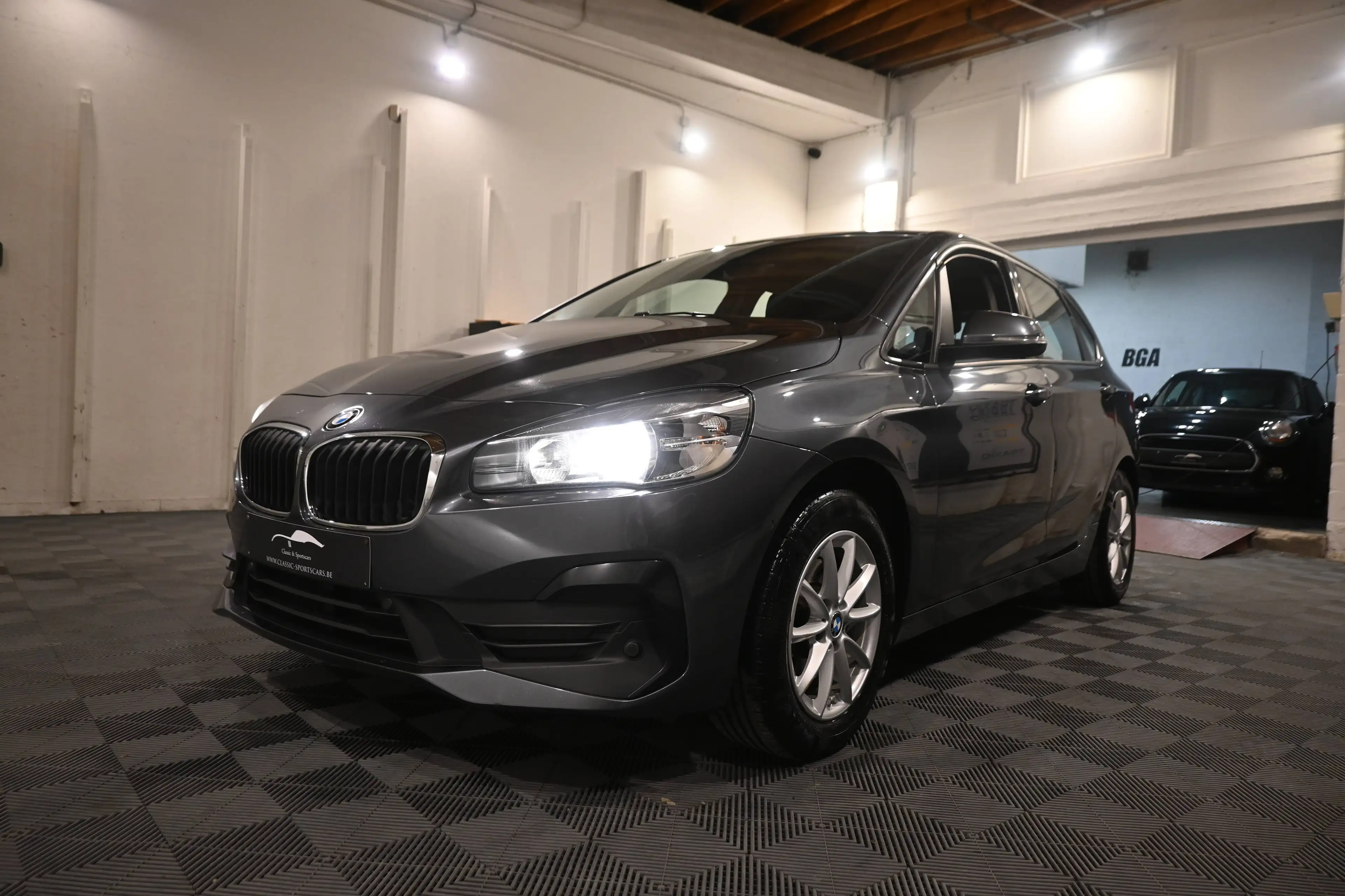 BMW 216 d Active Tourer FACELIFT / EURO 6d / GPS NAVIGATION / BLUETOOTH / PDC !! — photo 3
