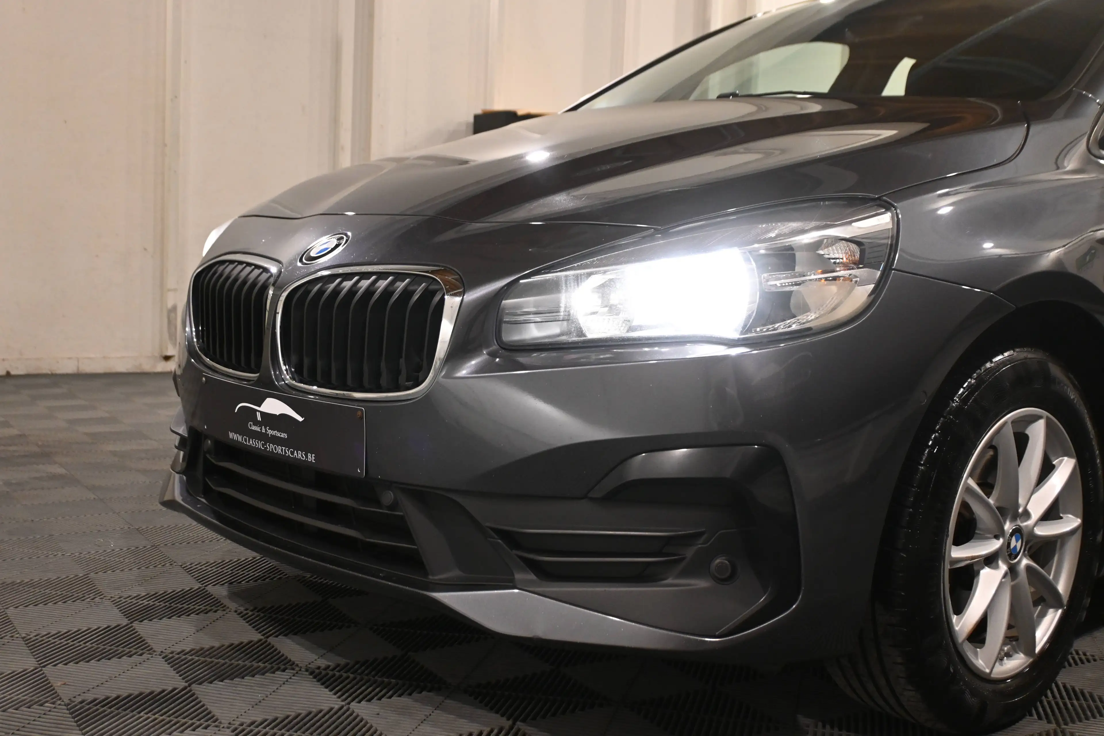 BMW 216 d Active Tourer FACELIFT / EURO 6d / GPS NAVIGATION / BLUETOOTH / PDC !! — photo 4