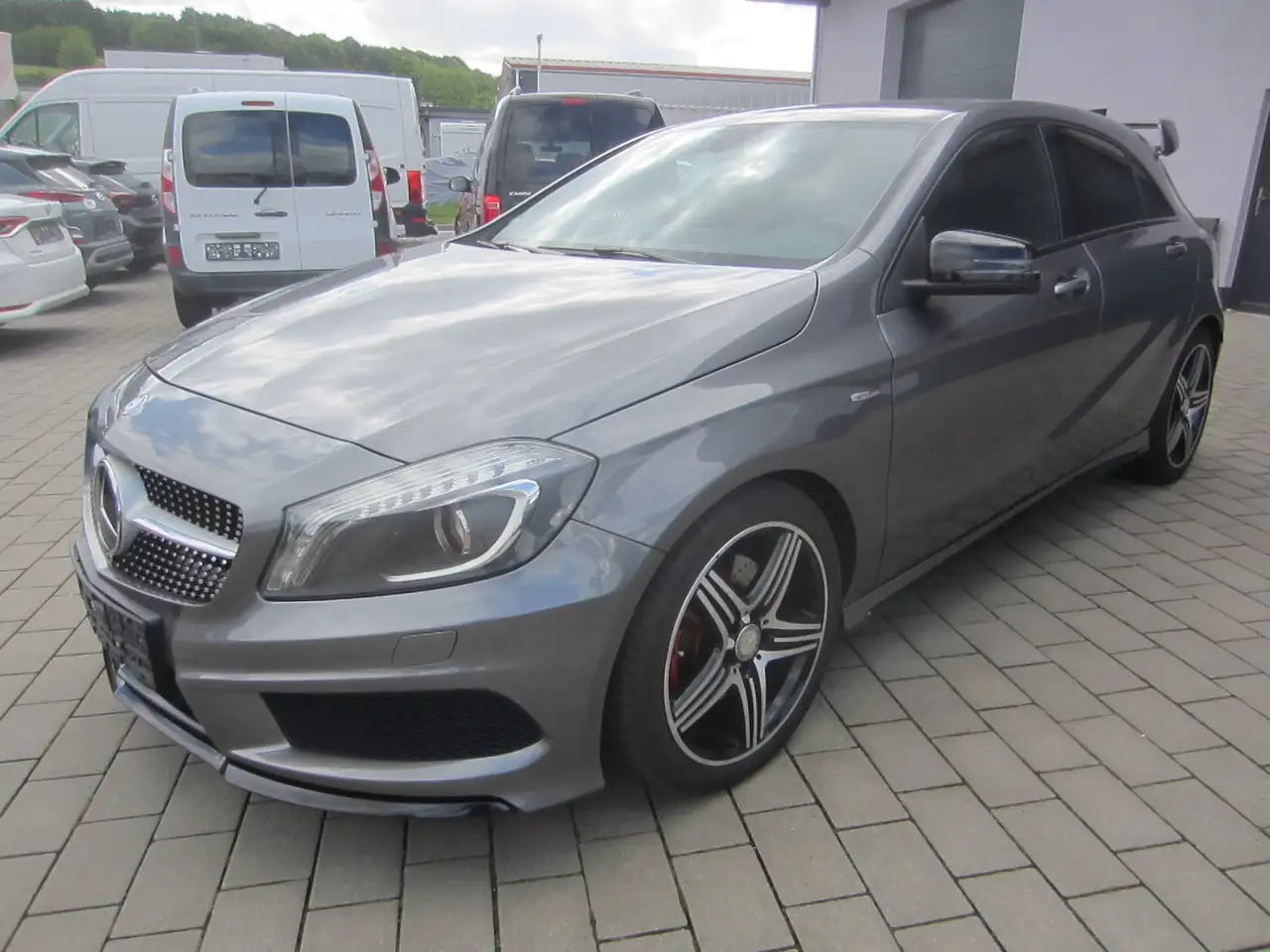 Mercedes-Benz A 250