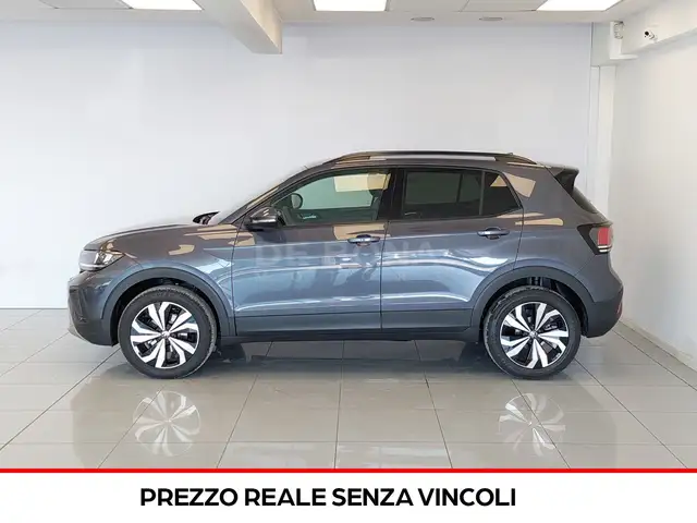 Volkswagen T-Cross view 3