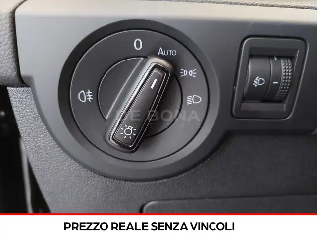 Volkswagen T-Cross view 14