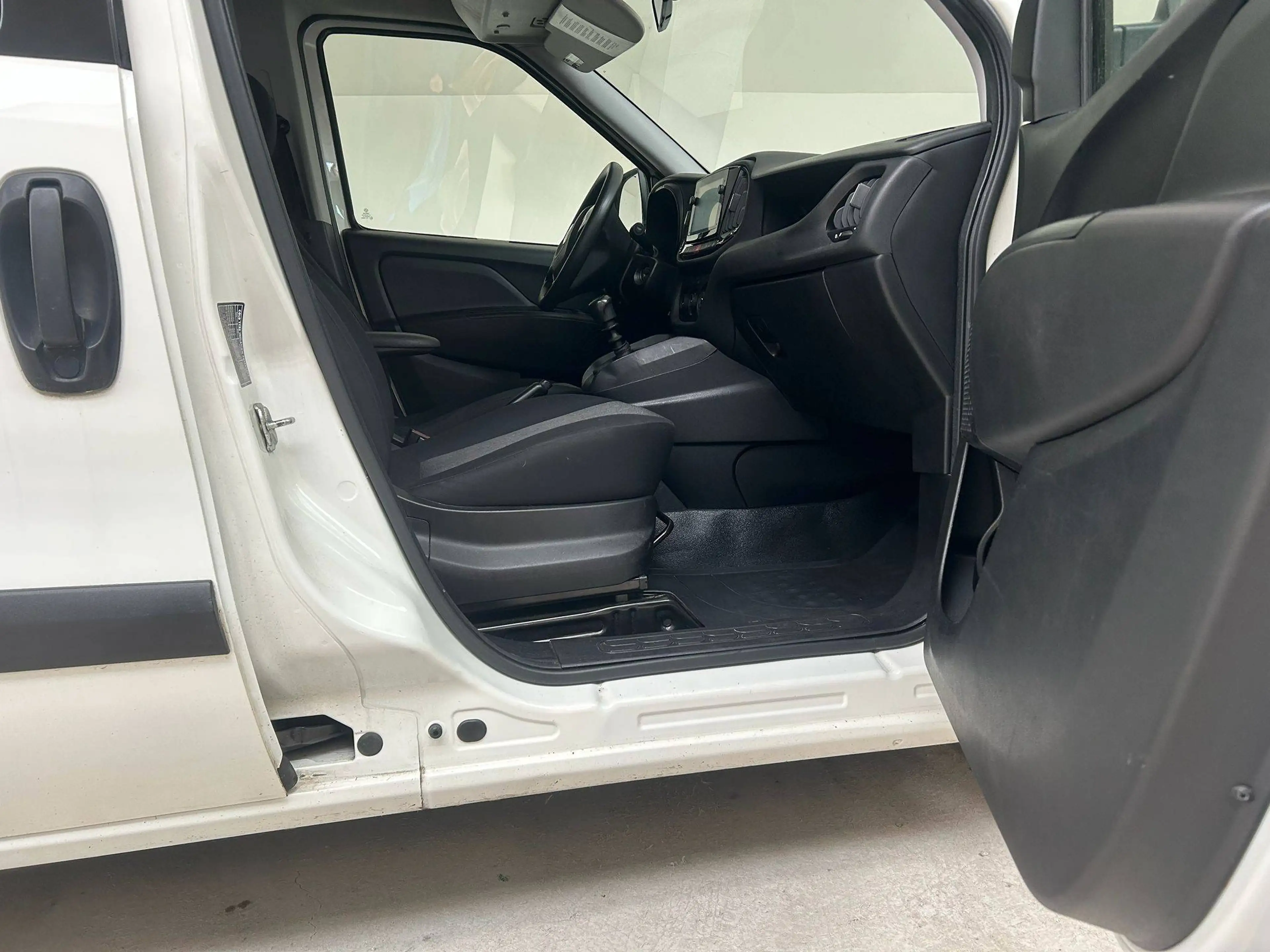 Fiat Doblo *KLIMA*NAVI* — photo 10