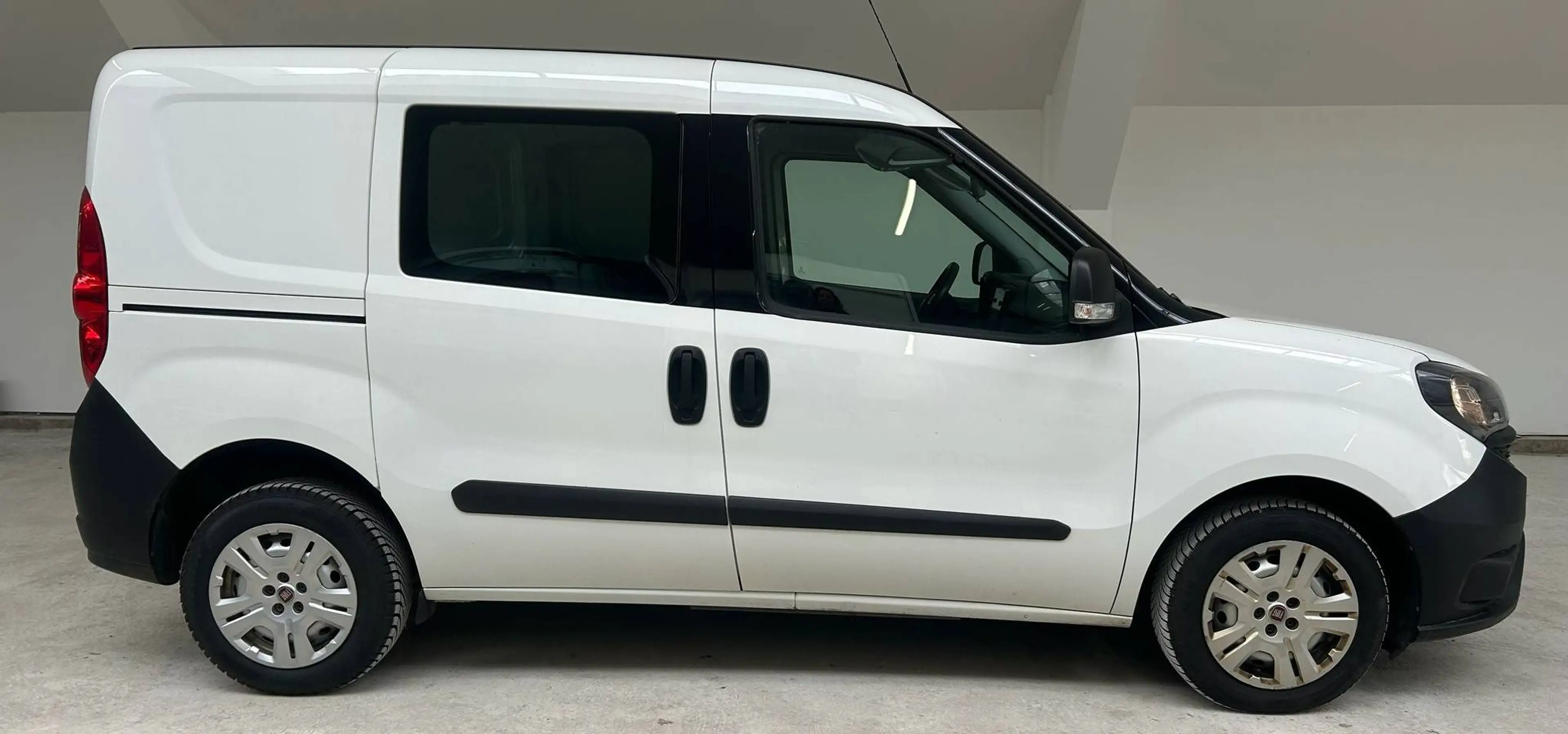 Fiat Doblo *KLIMA*NAVI* — photo 9