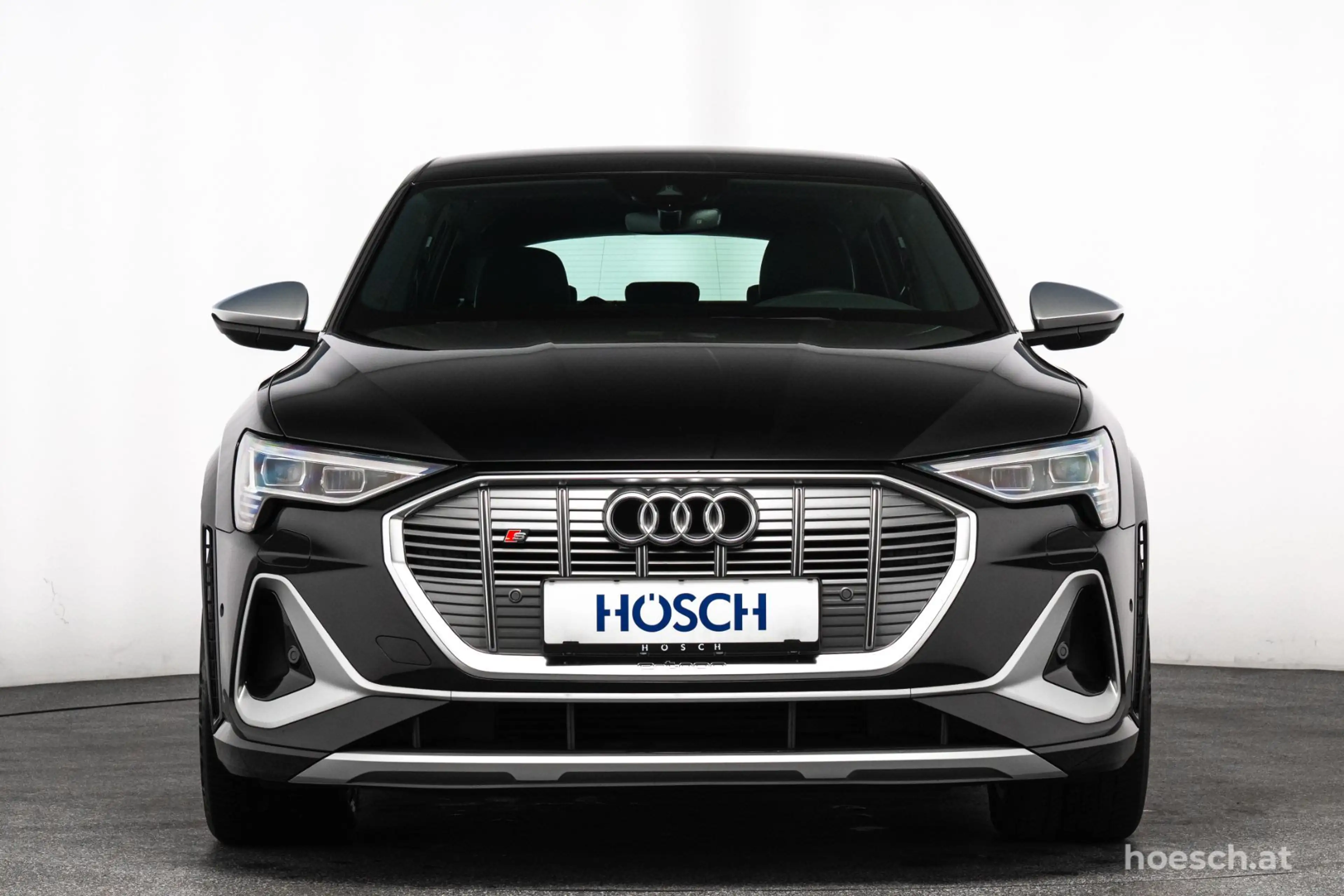 Audi e-tron S Modell 503 PS 20" ALCANTARA LUFT MEMORY — photo 2