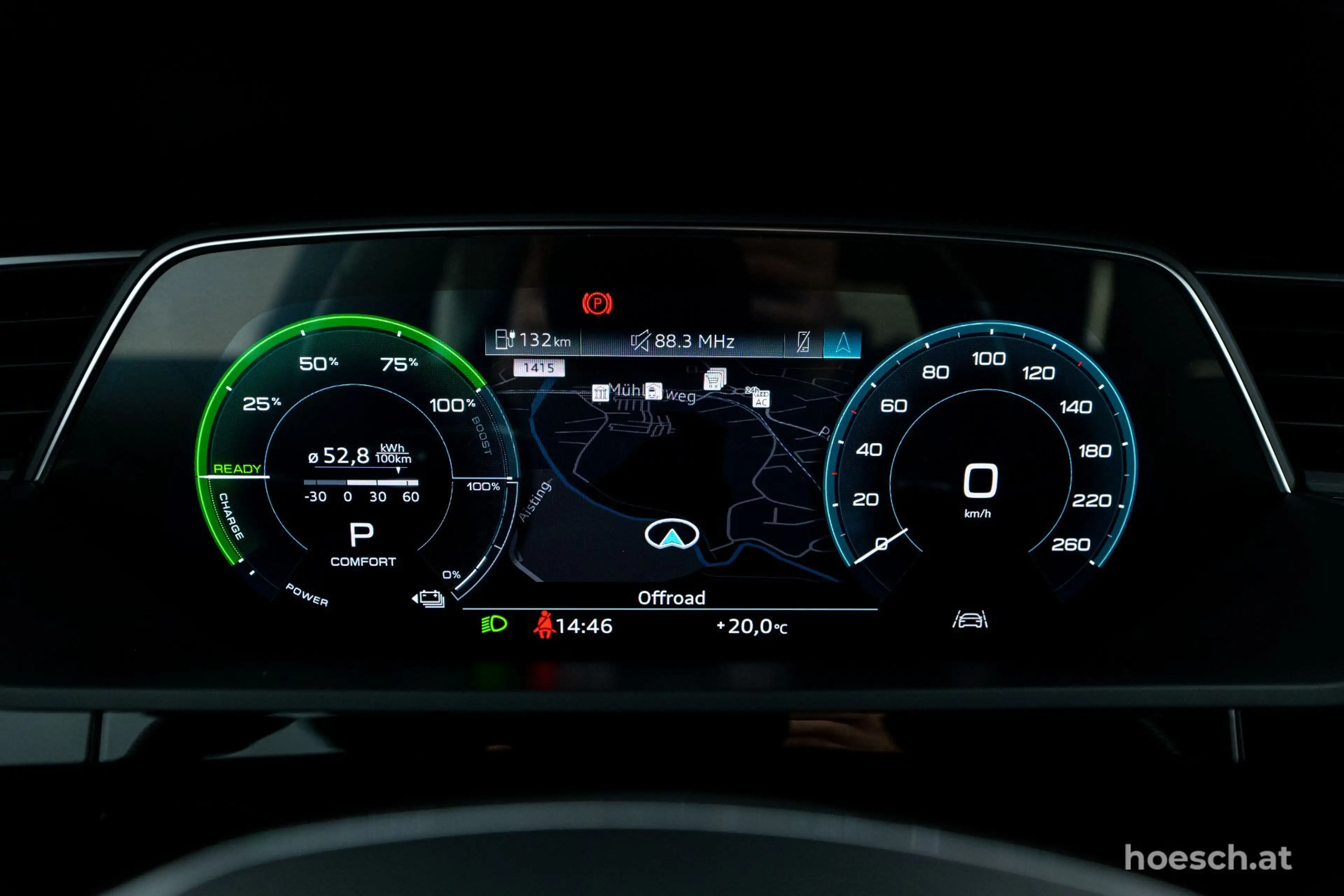 Audi e-tron S Modell 503 PS 20" ALCANTARA LUFT MEMORY — photo 11