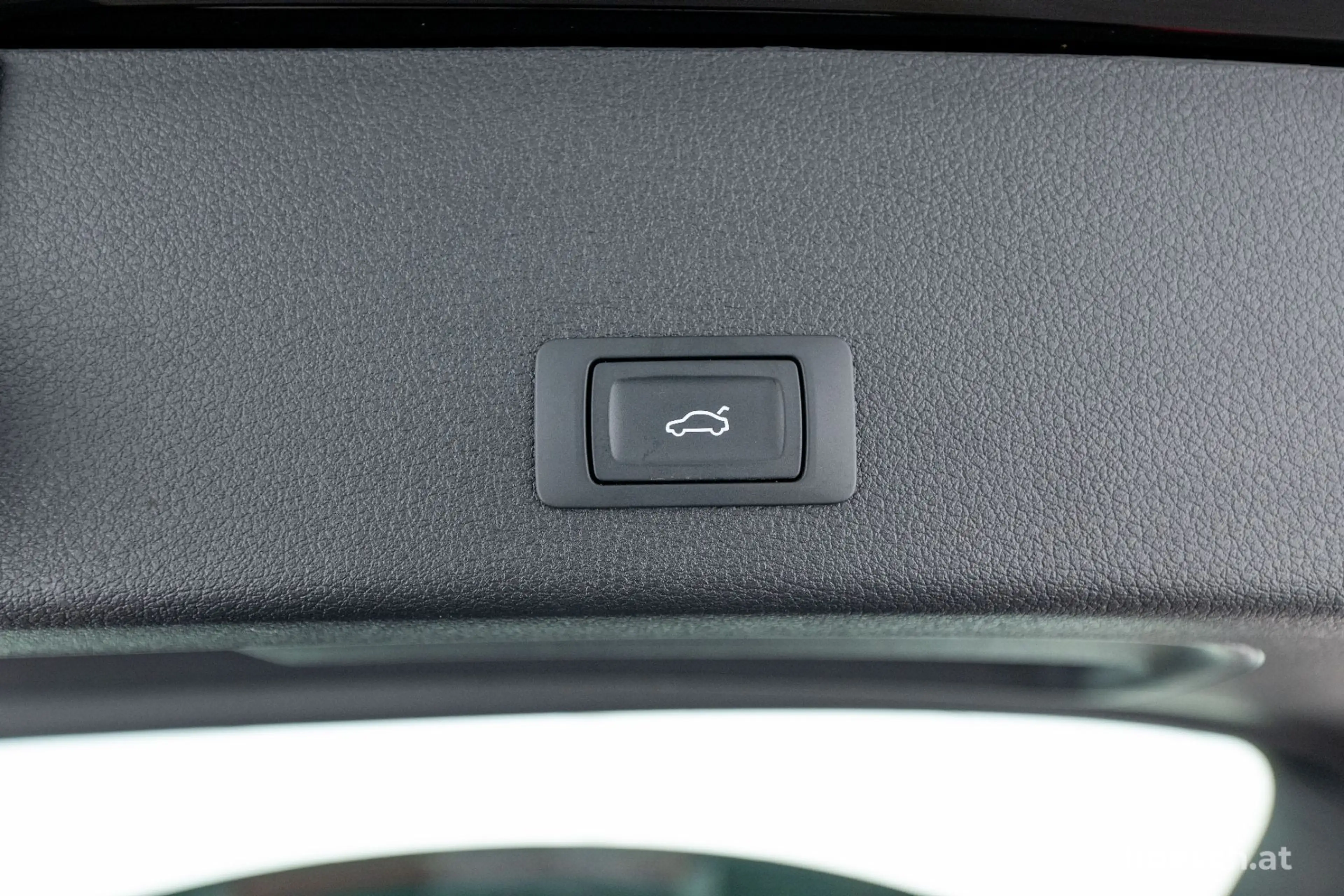 Audi e-tron S Modell 503 PS 20" ALCANTARA LUFT MEMORY — photo 9