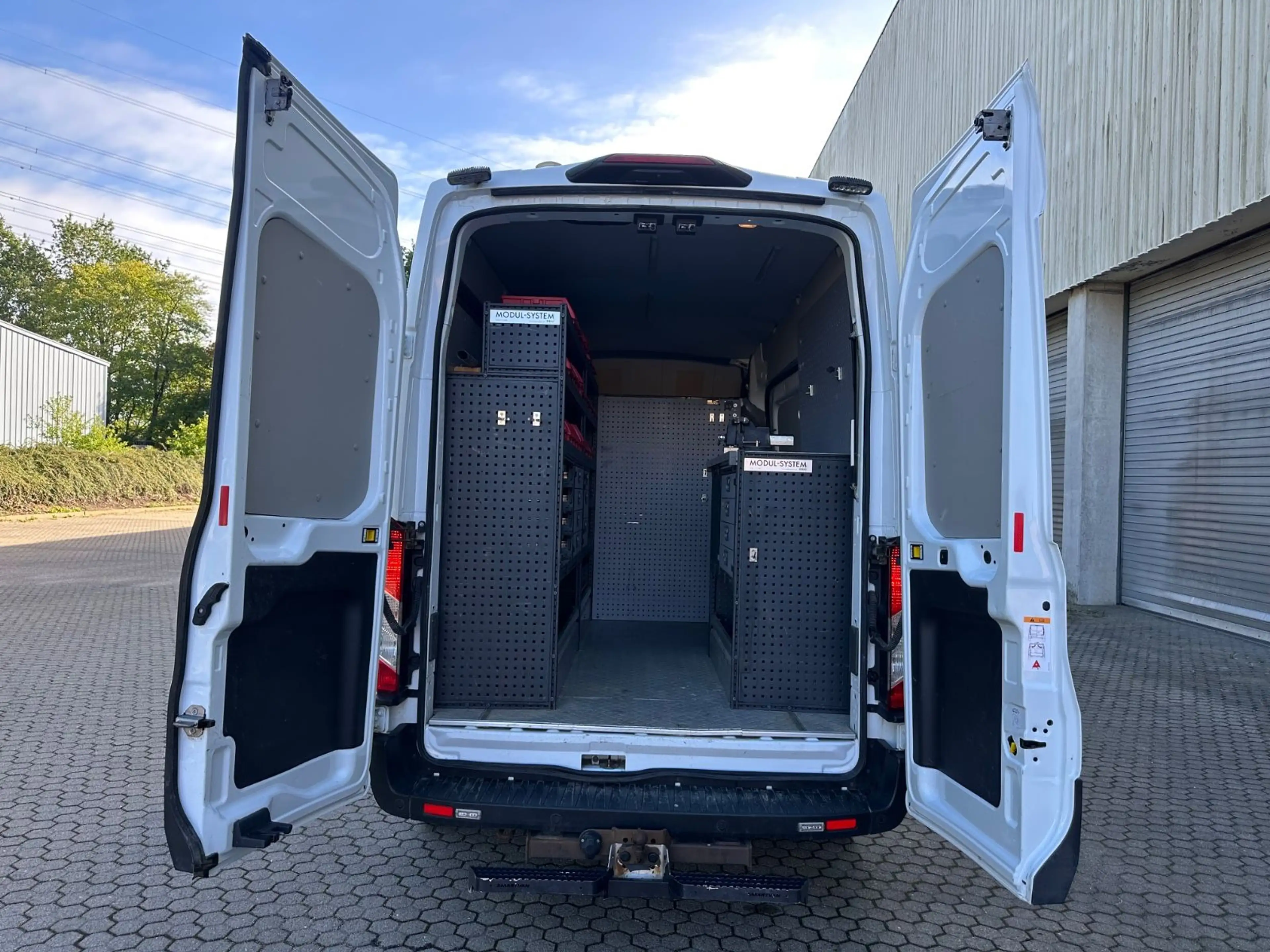Ford Transit 2.0TDCi Kasten 350 L2H3*AWD*4x4*Regale* — photo 6