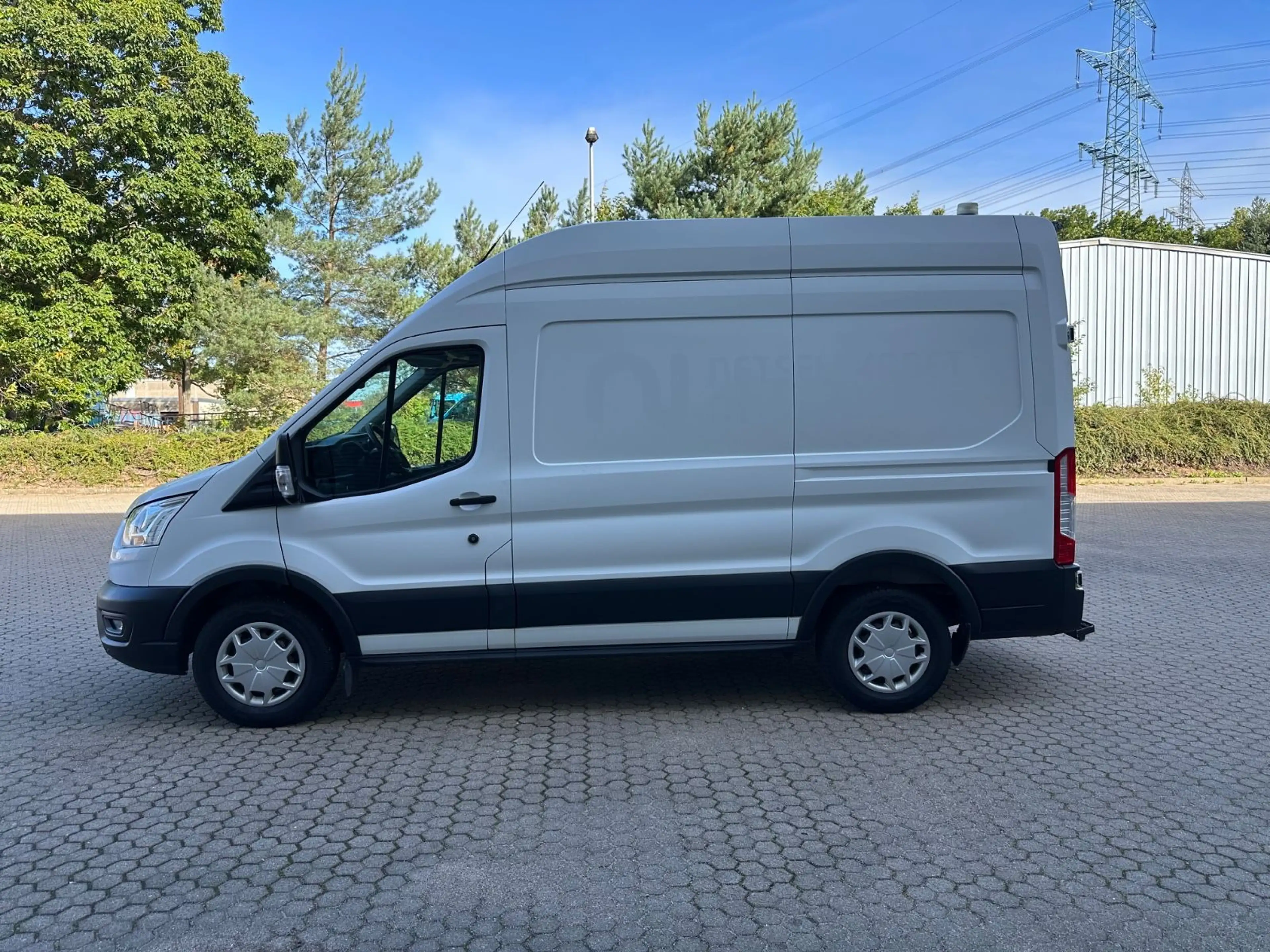 Ford Transit 2.0TDCi Kasten 350 L2H3*AWD*4x4*Regale* — photo 15