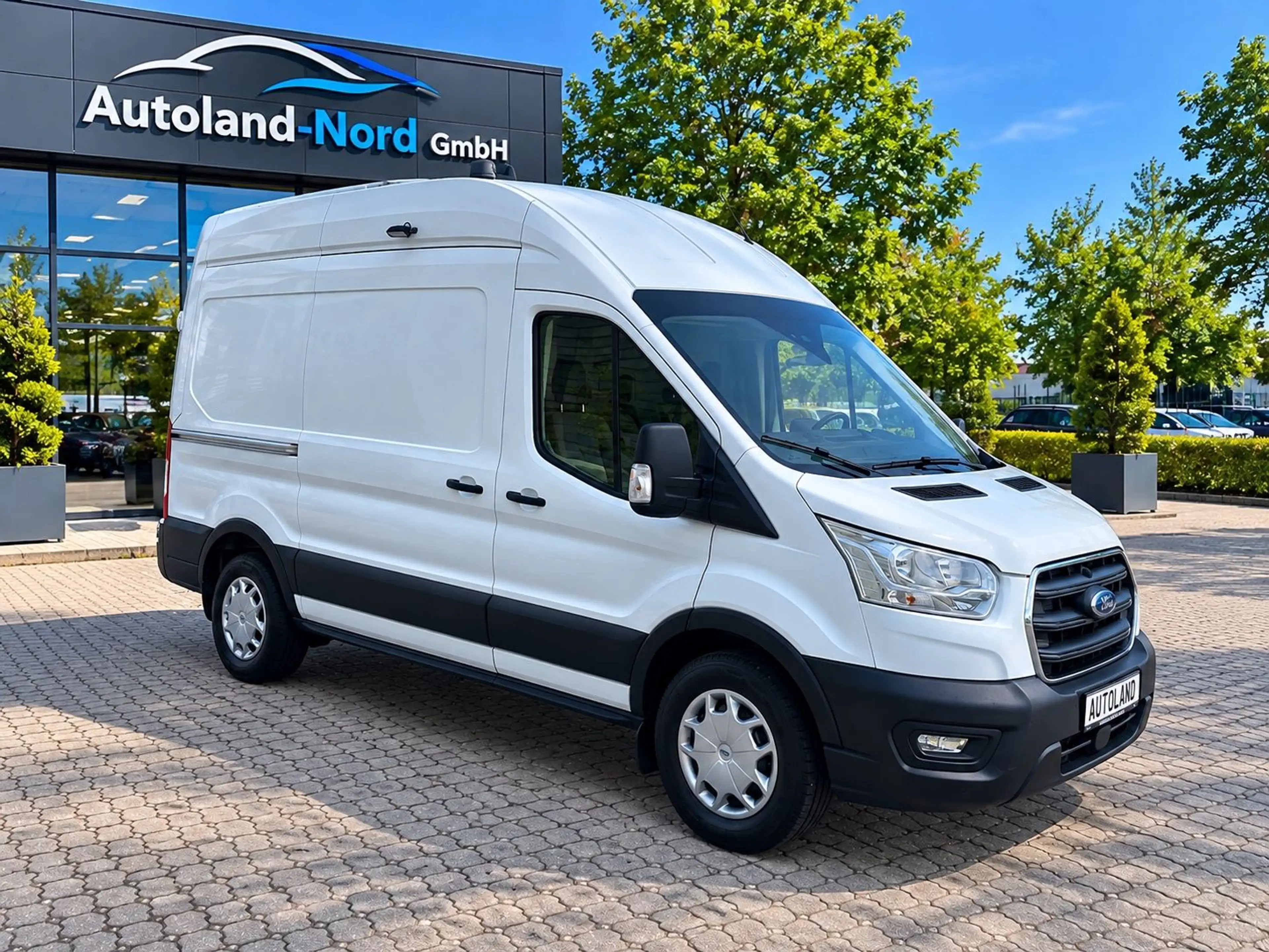 Ford Transit 2.0TDCi Kasten 350 L2H3*AWD*4x4*Regale* — photo 4