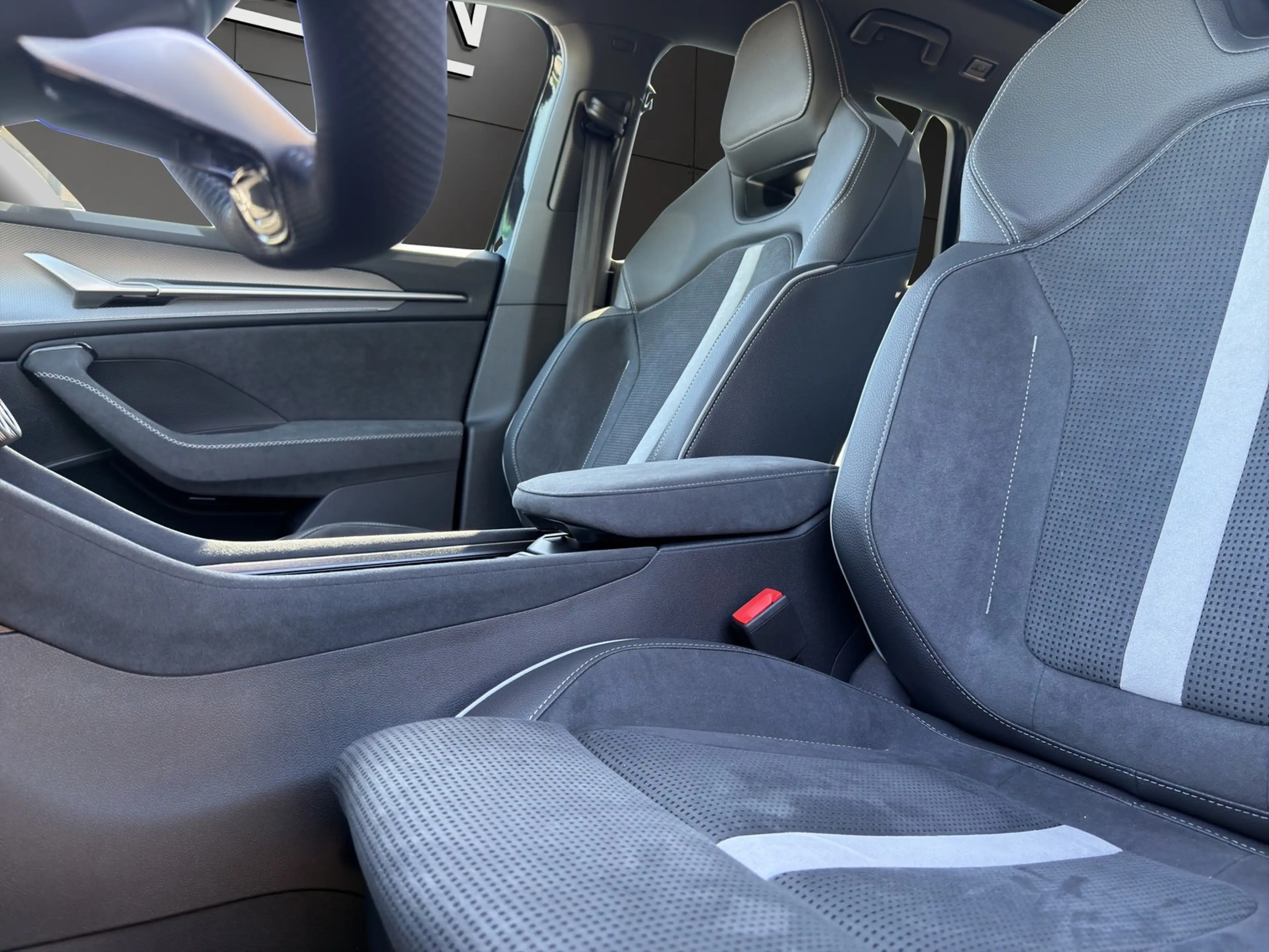 Skoda Kodiaq 1.5 TSI iV Sportline DSG — photo 7
