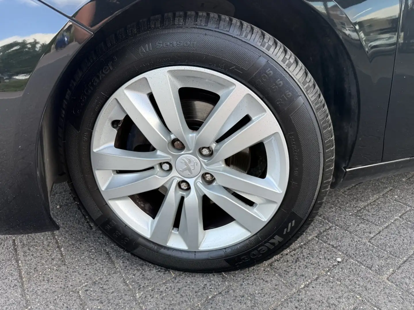 Peugeot 308 SW 1.6 BlueHDI BL Ex.P. Zwart - 2