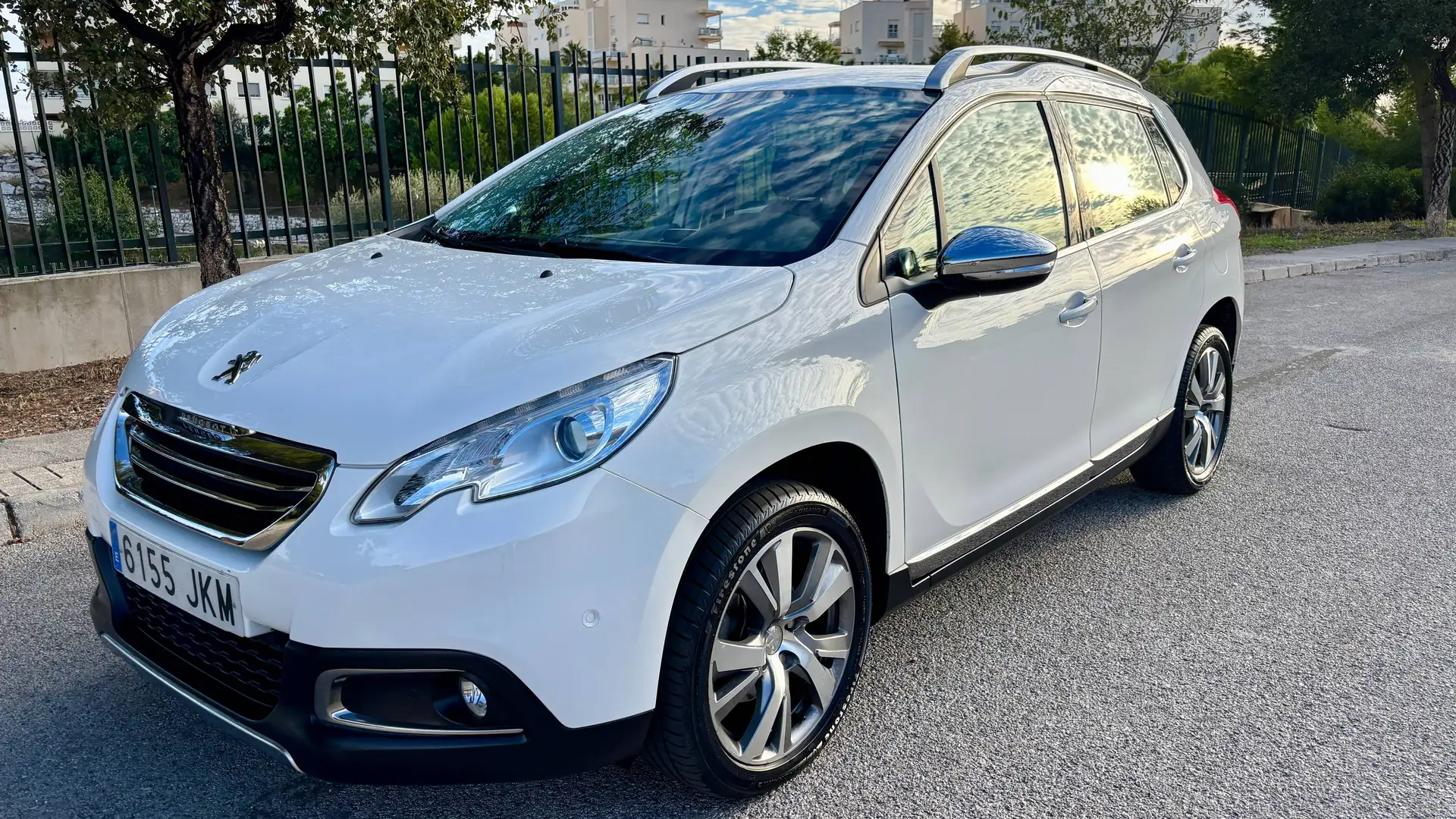 Peugeot 2008 2008 1.2 PureTech S Blanco - 2