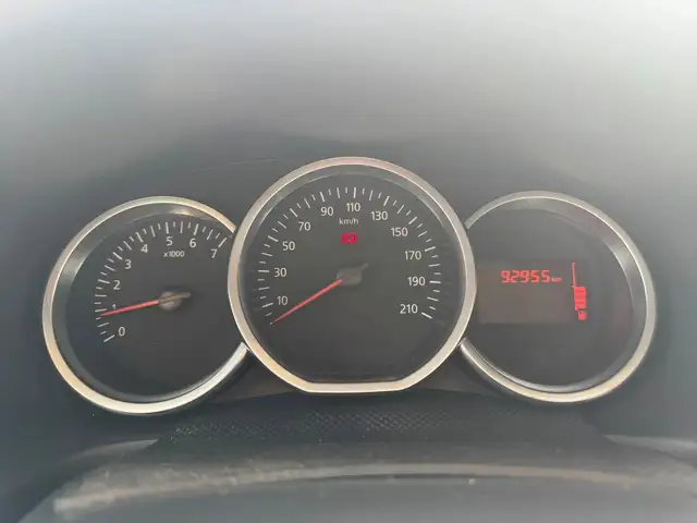 Dacia Sandero view 17