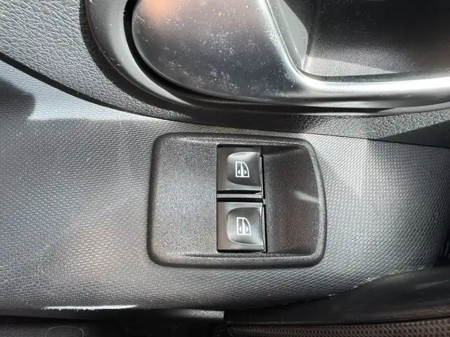 Dacia Sandero view 24