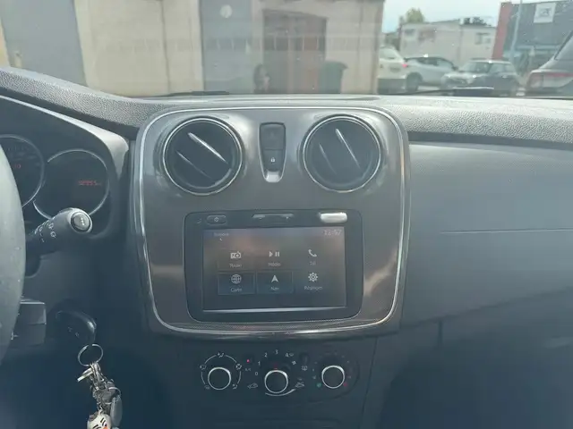 Dacia Sandero view 19