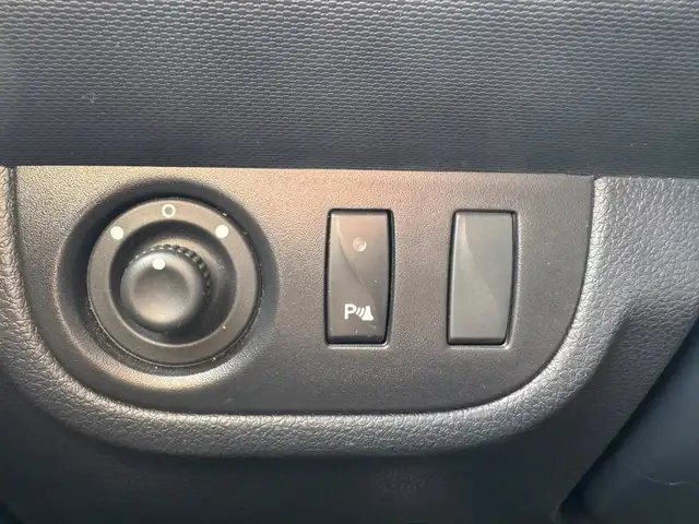 Dacia Sandero view 25