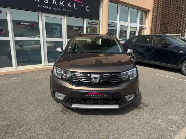 Dacia Sandero view 2