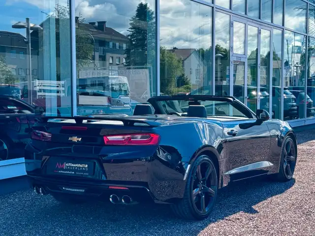 Chevrolet Camaro view 14