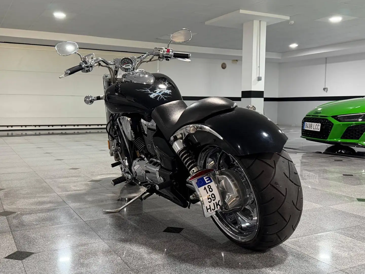 Honda VTX 1800 Negro - 2