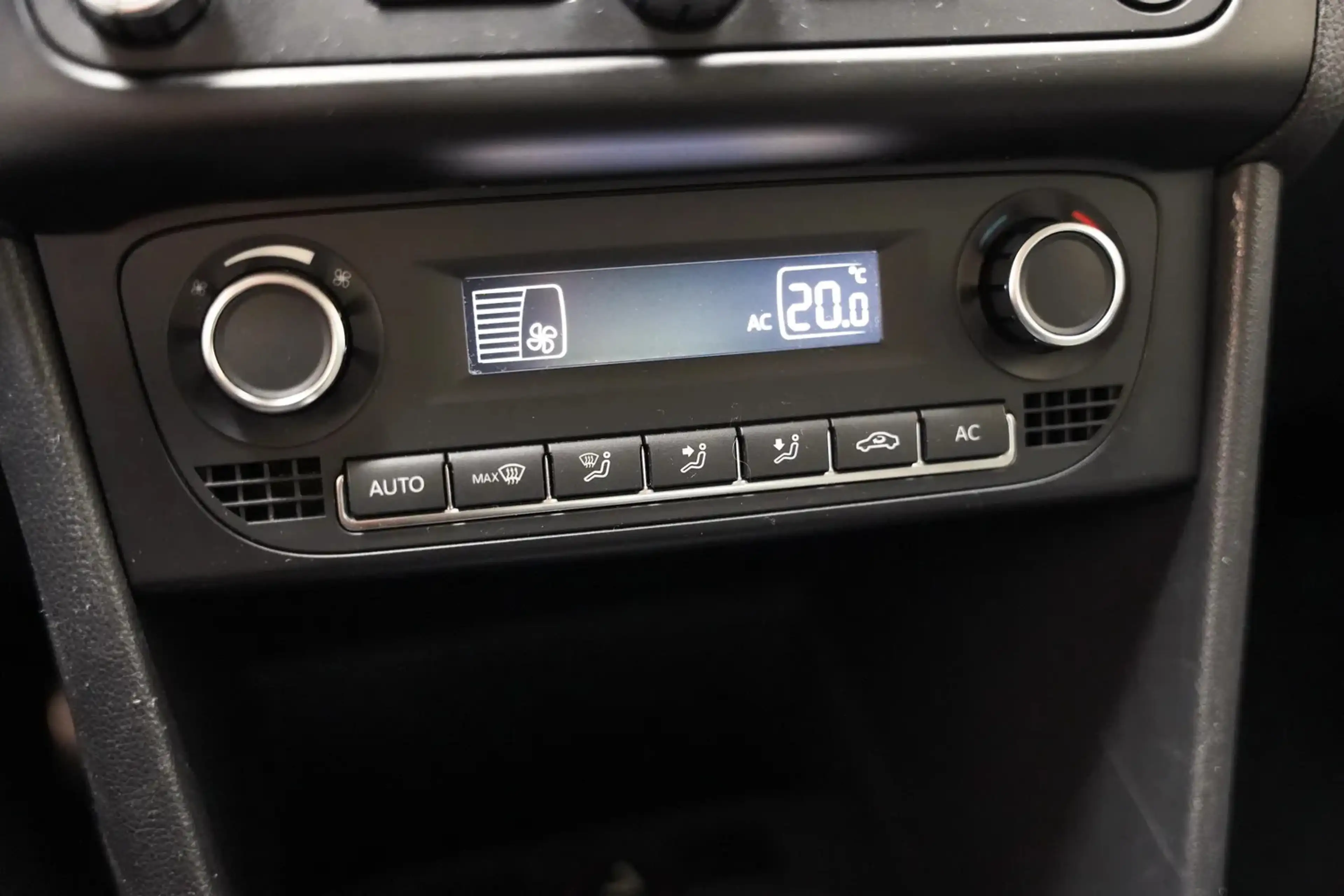 Volkswagen Polo Cross 1.2 TSI [ Navi Climate Cruise ] — photo 7