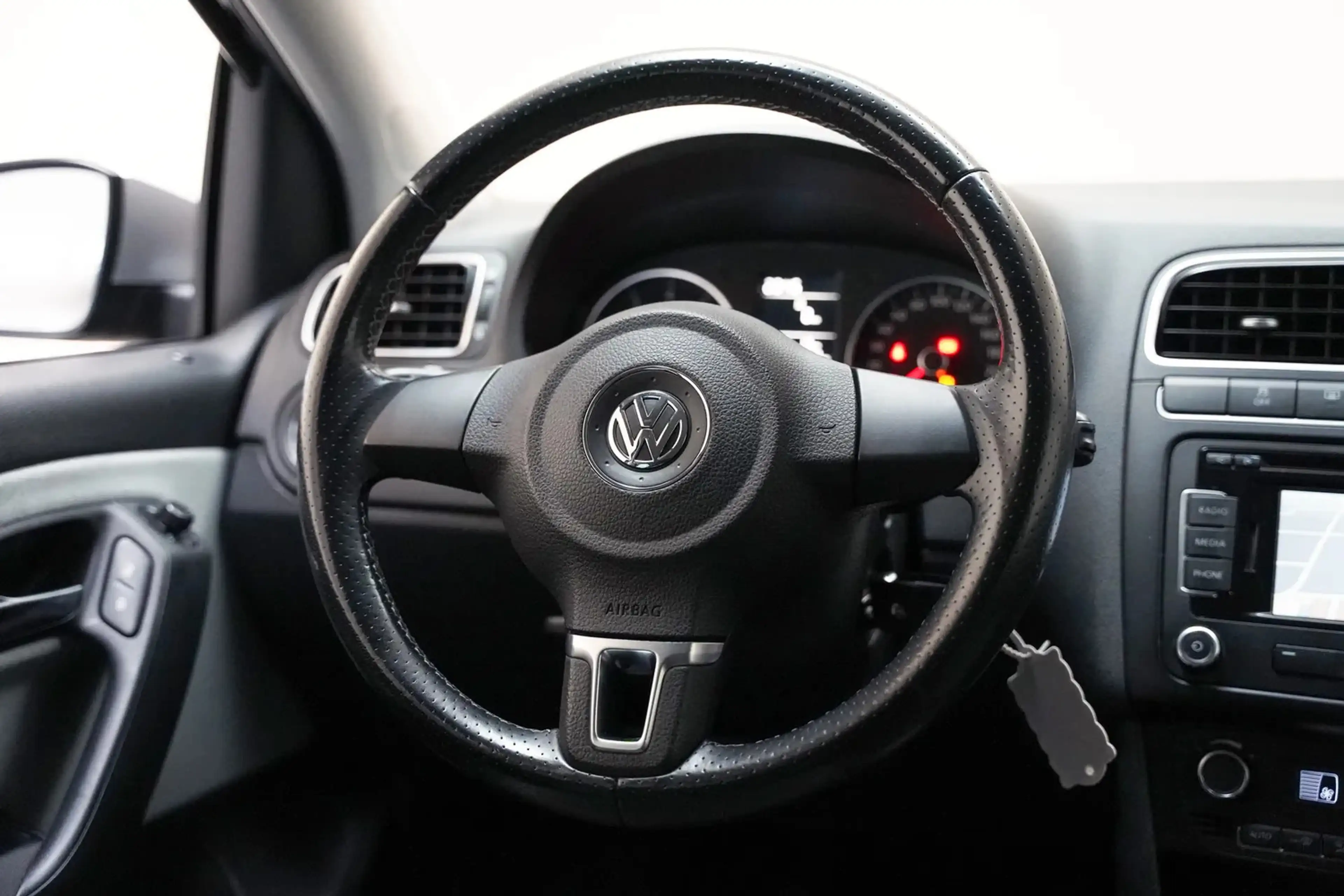 Volkswagen Polo Cross 1.2 TSI [ Navi Climate Cruise ] — photo 13
