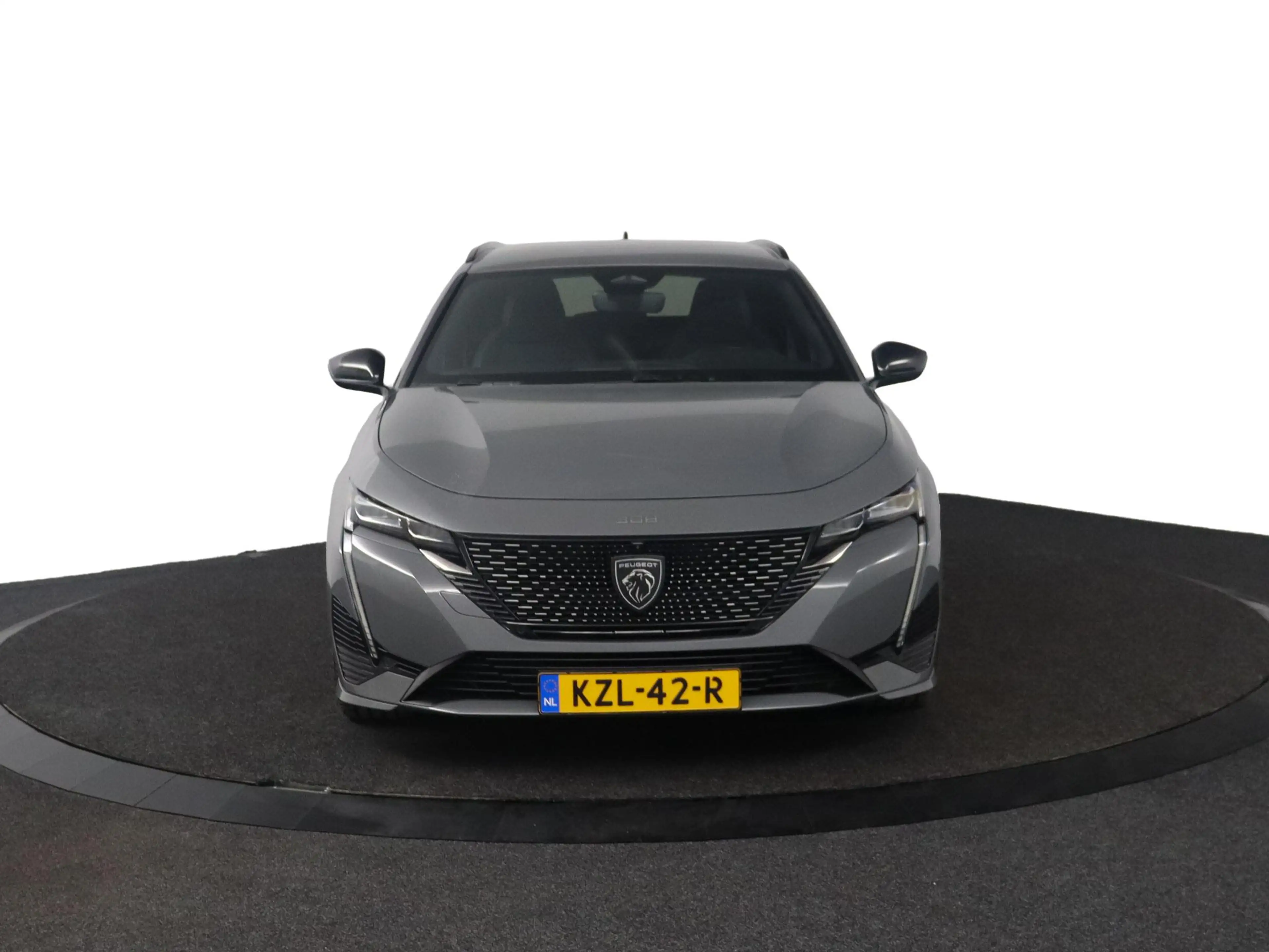 Peugeot 308 SW 1.6 Plug-in Hybrid 195PK GT — photo 15