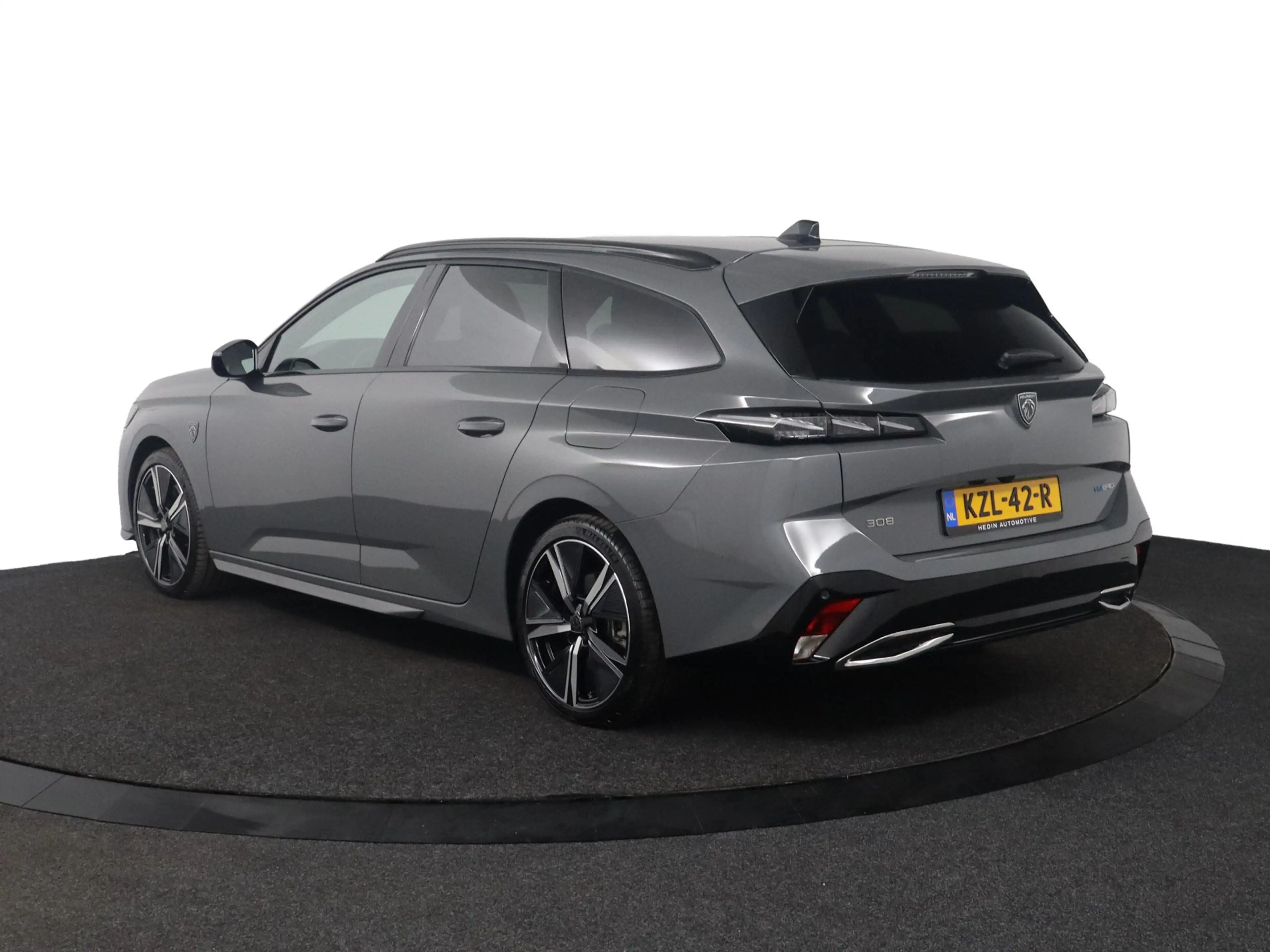 Peugeot 308 SW 1.6 Plug-in Hybrid 195PK GT — photo 12
