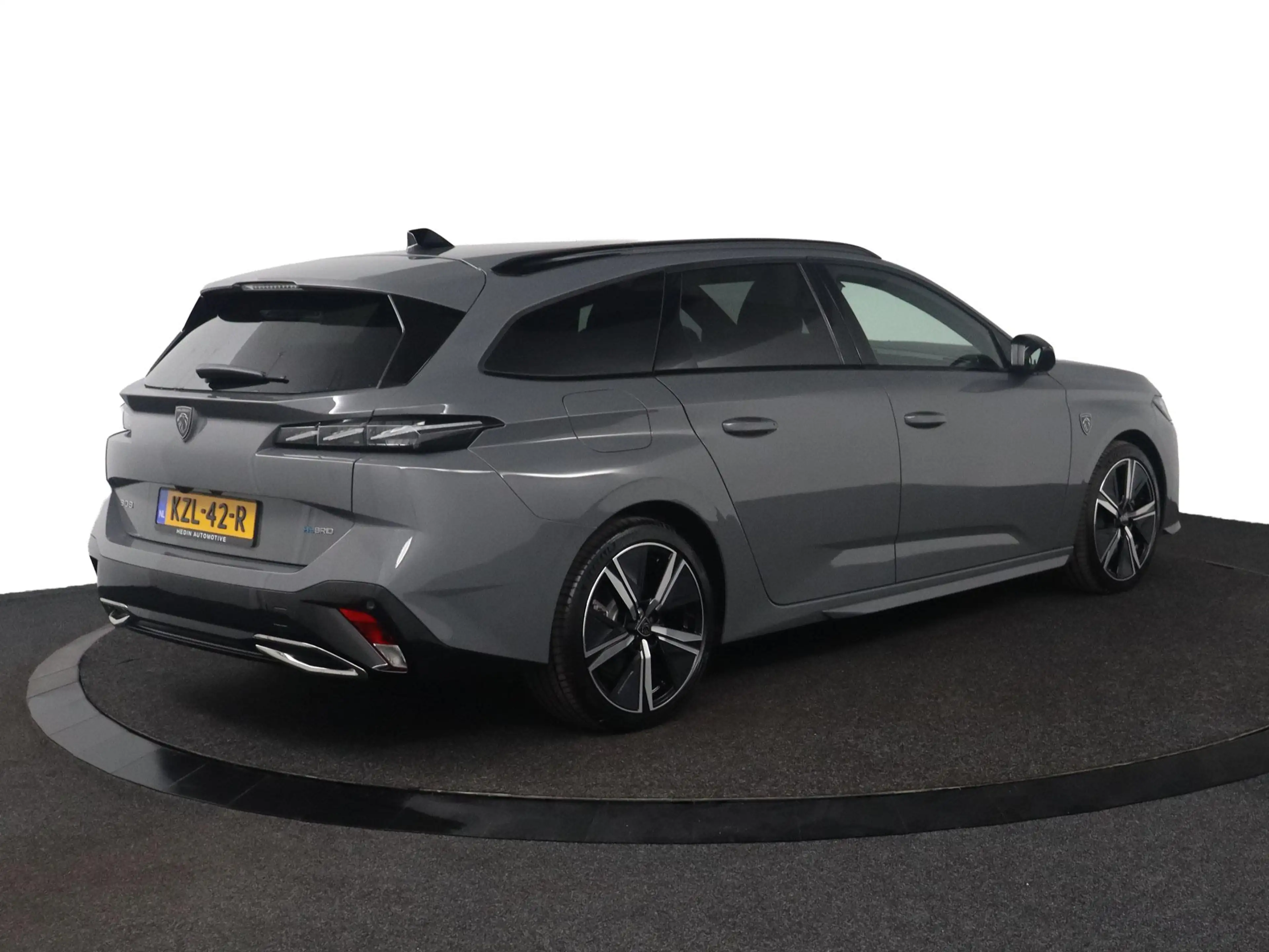 Peugeot 308 SW 1.6 Plug-in Hybrid 195PK GT — photo 2