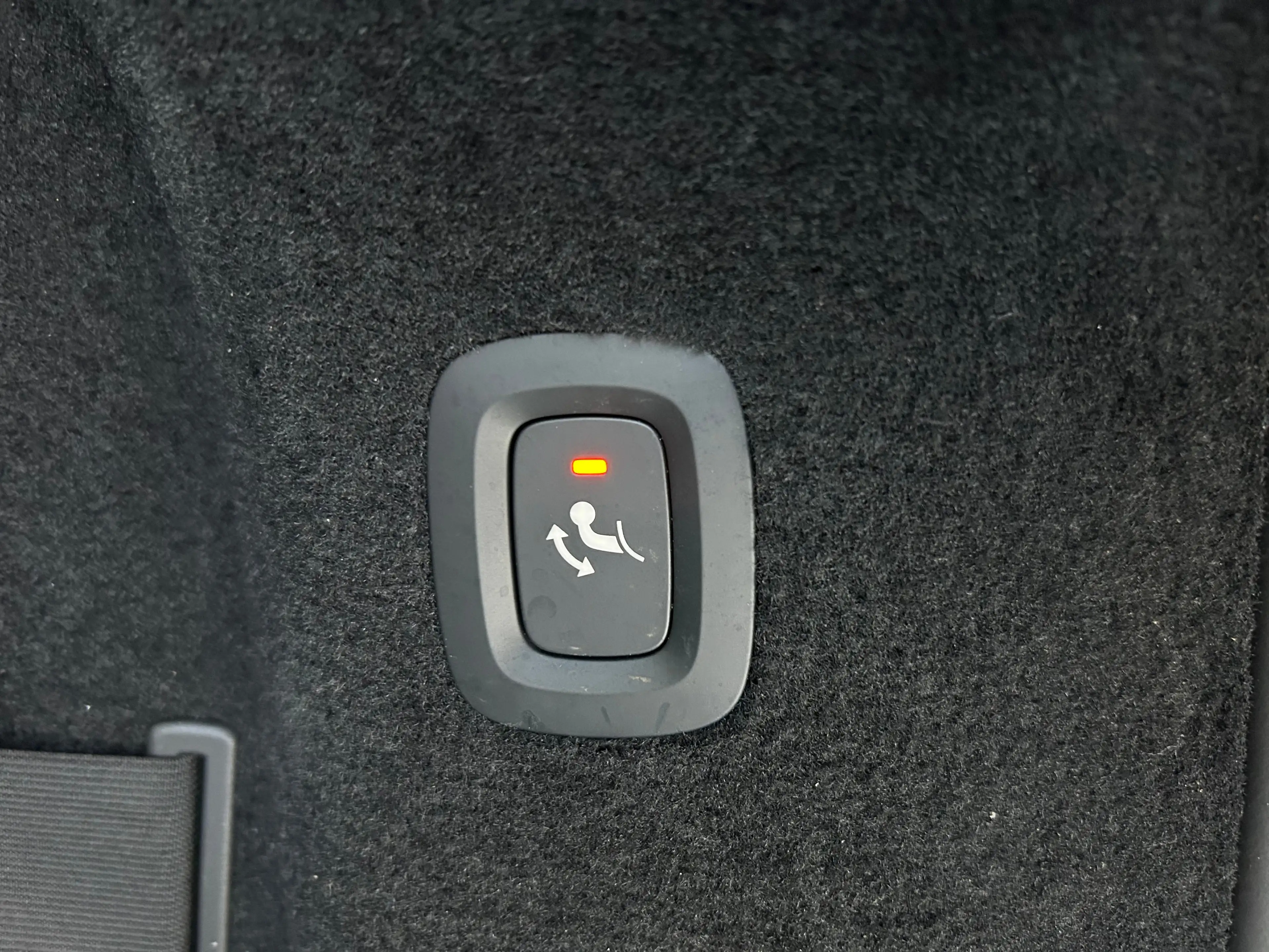 Volvo V90 2.0 T8 Plug-in hybrid AWD Ultra Dark | Luchtvering — photo 24