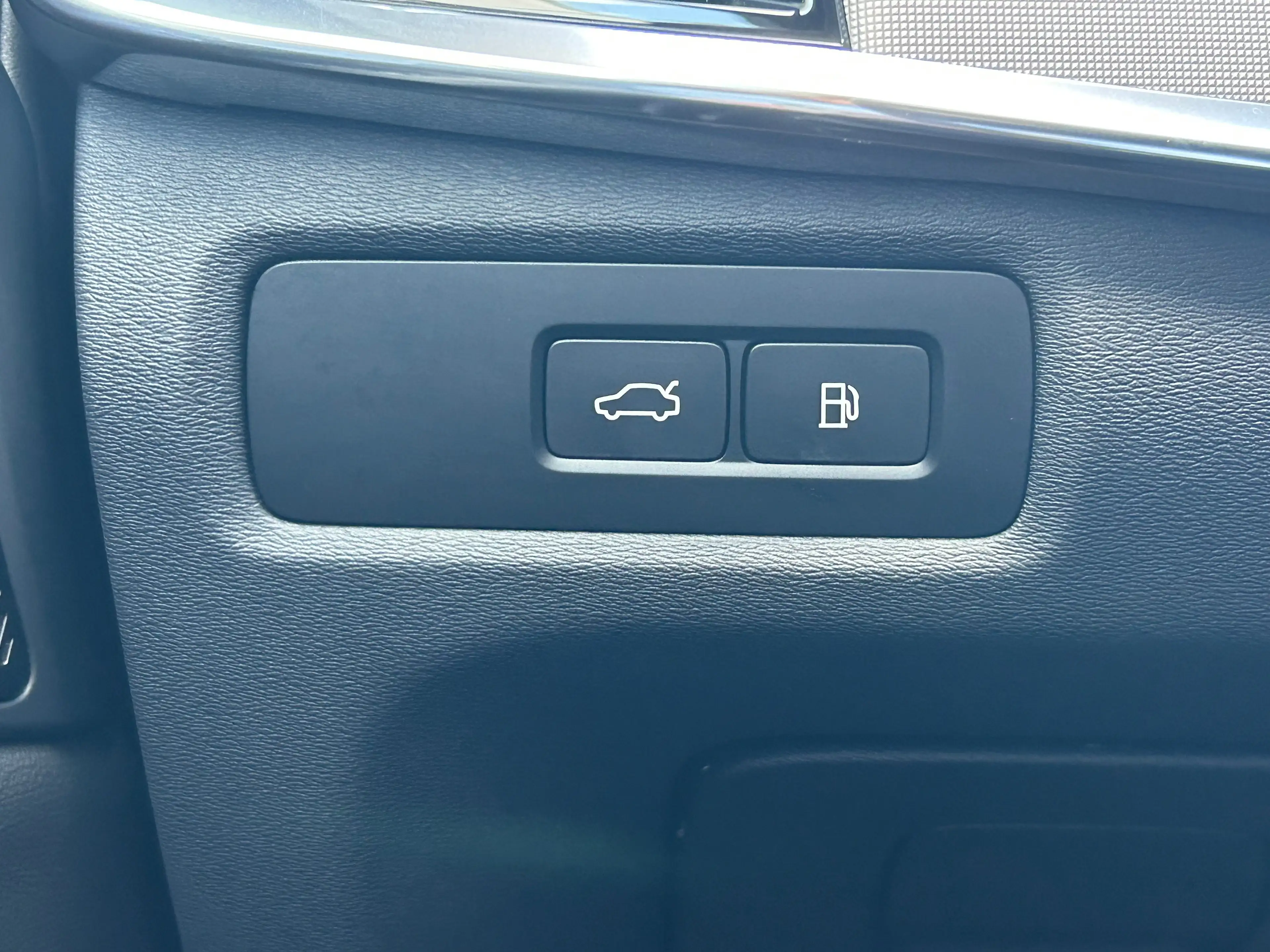Volvo V90 2.0 T8 Plug-in hybrid AWD Ultra Dark | Luchtvering — photo 15
