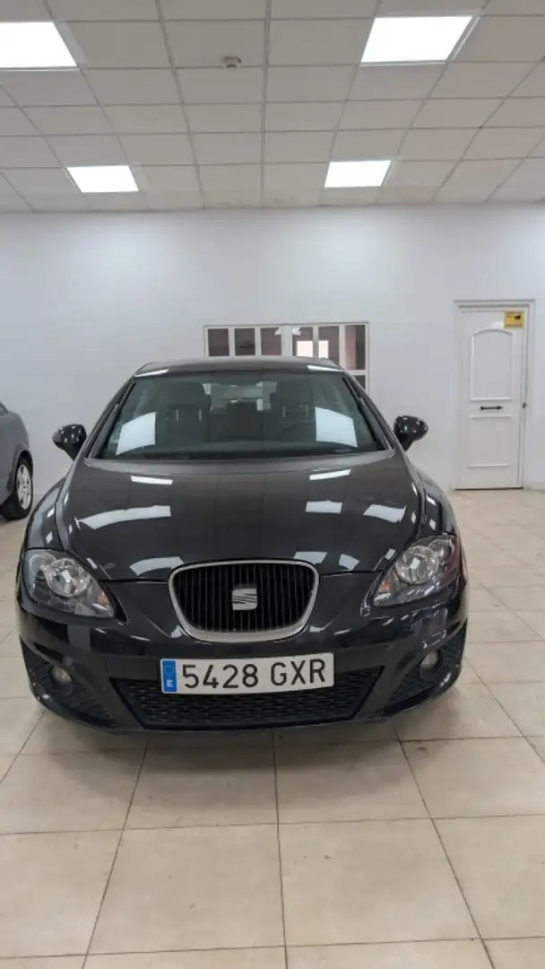 SEAT Leon 1.6TDI CR Reference Negro - 2