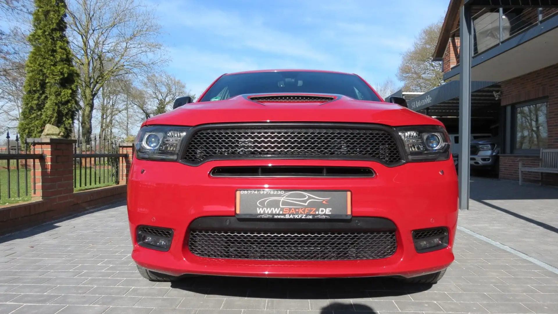 Dodge Durango 5,7 HEMI V8 RT/LPG/AHK/6 SITZE/BLACK-Ed. Rojo - 2