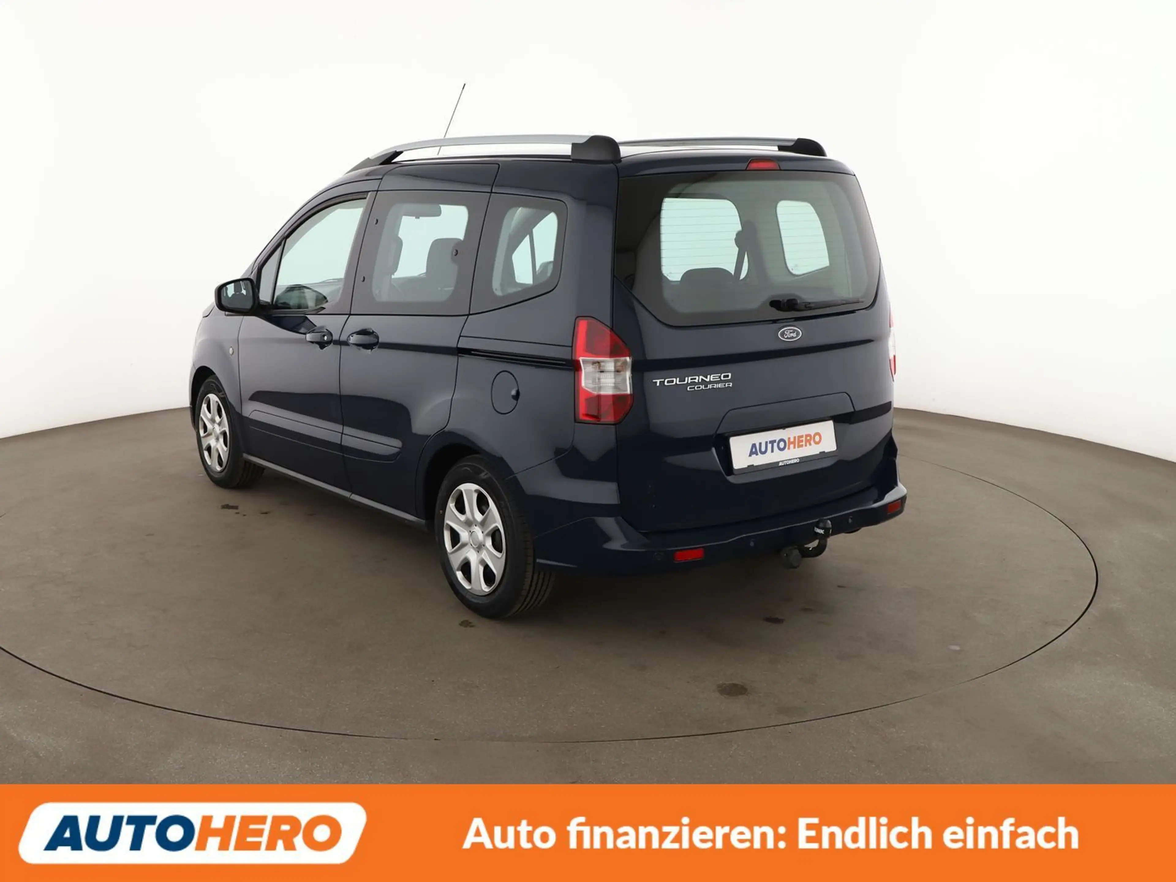 Ford Tourneo 1.0 EcoBoost Trend*PDC*AHK*KLIMA*TEMPO* — photo 4