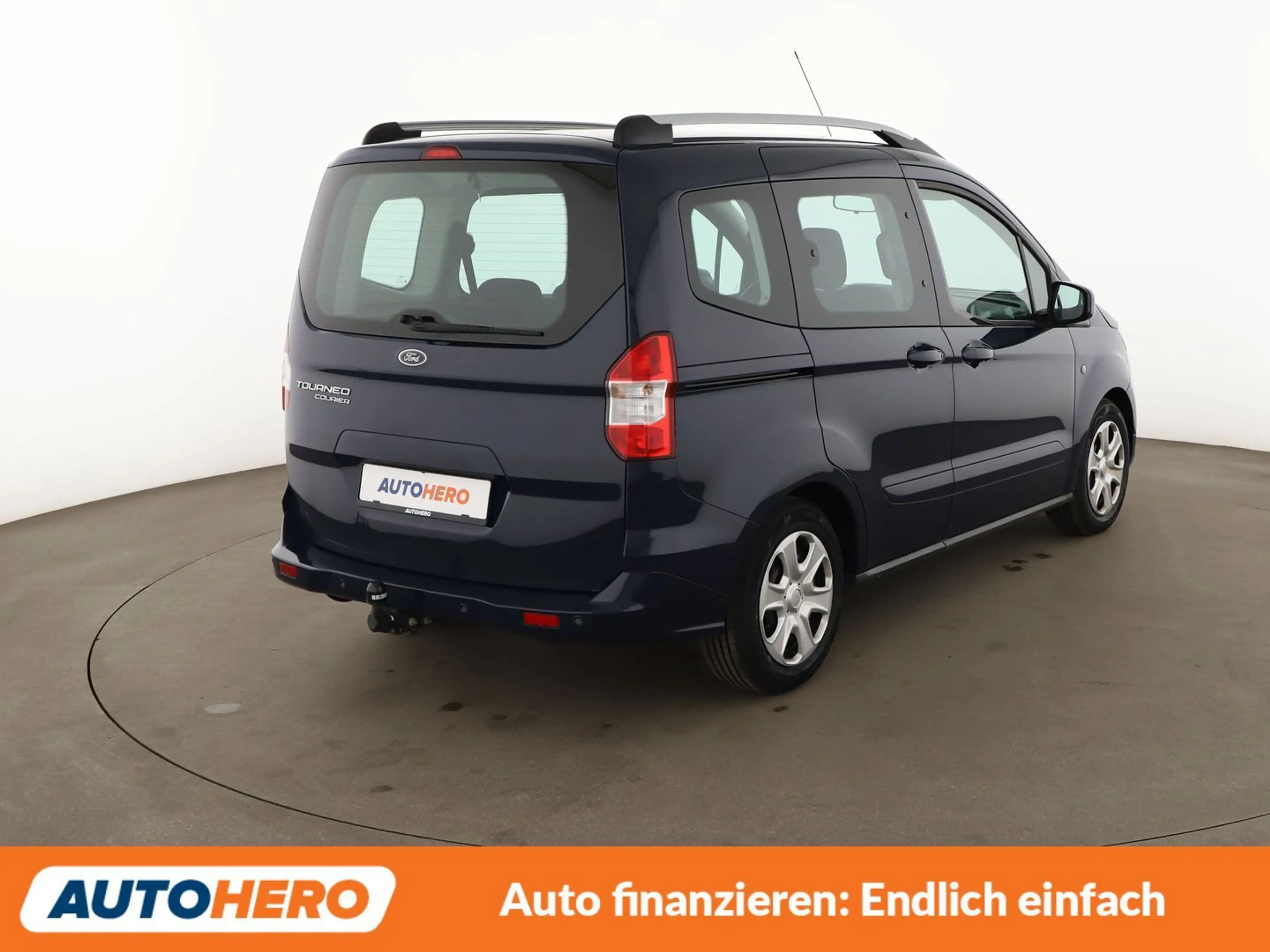 Ford Tourneo 1.0 EcoBoost Trend*PDC*AHK*KLIMA*TEMPO* — photo 6