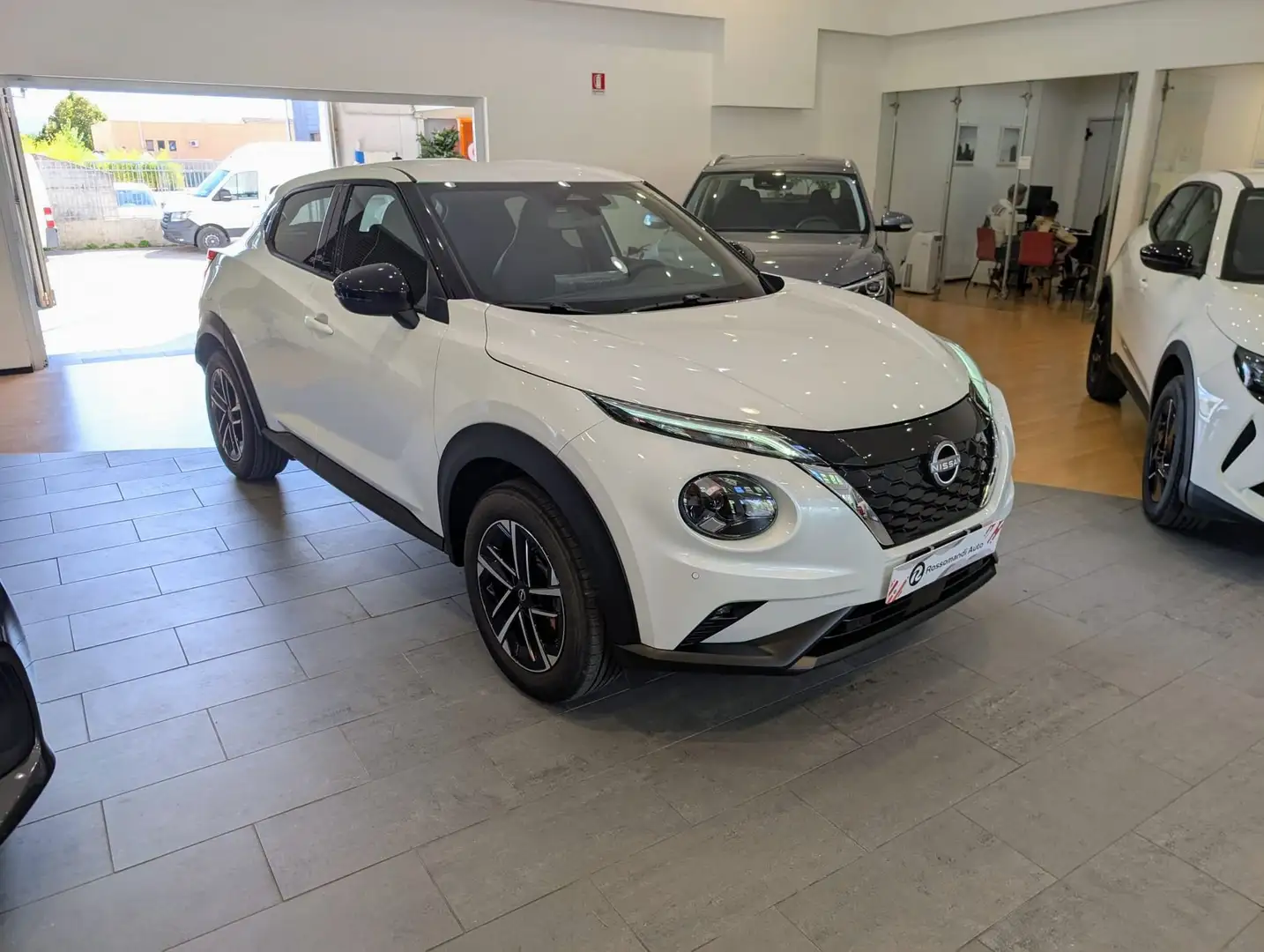 Nissan Juke Juke 1.6 HEV N-Connecta Weiß - 2