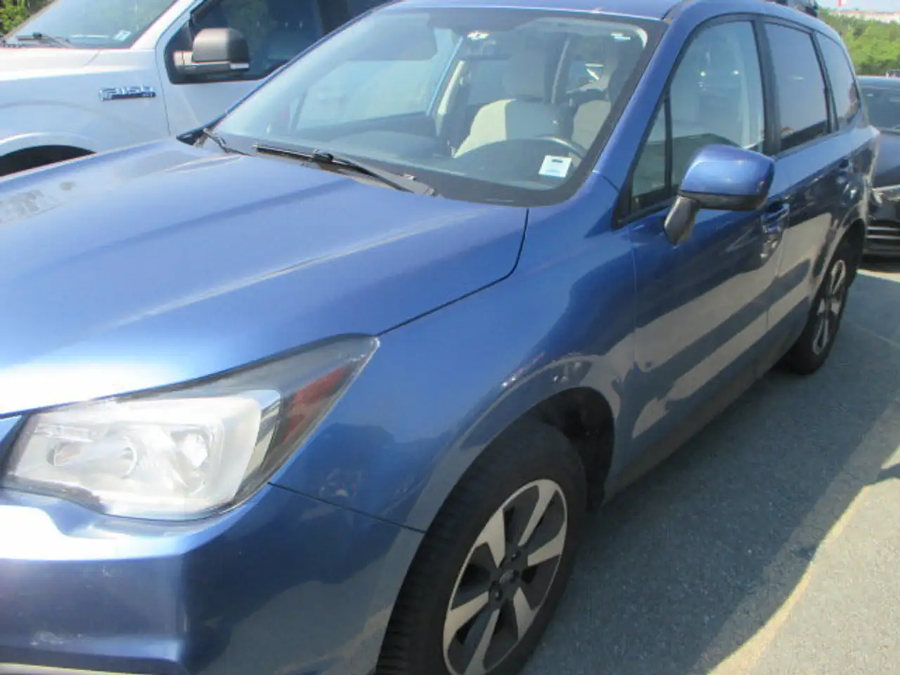 Subaru Forester снимка Subaru Forester