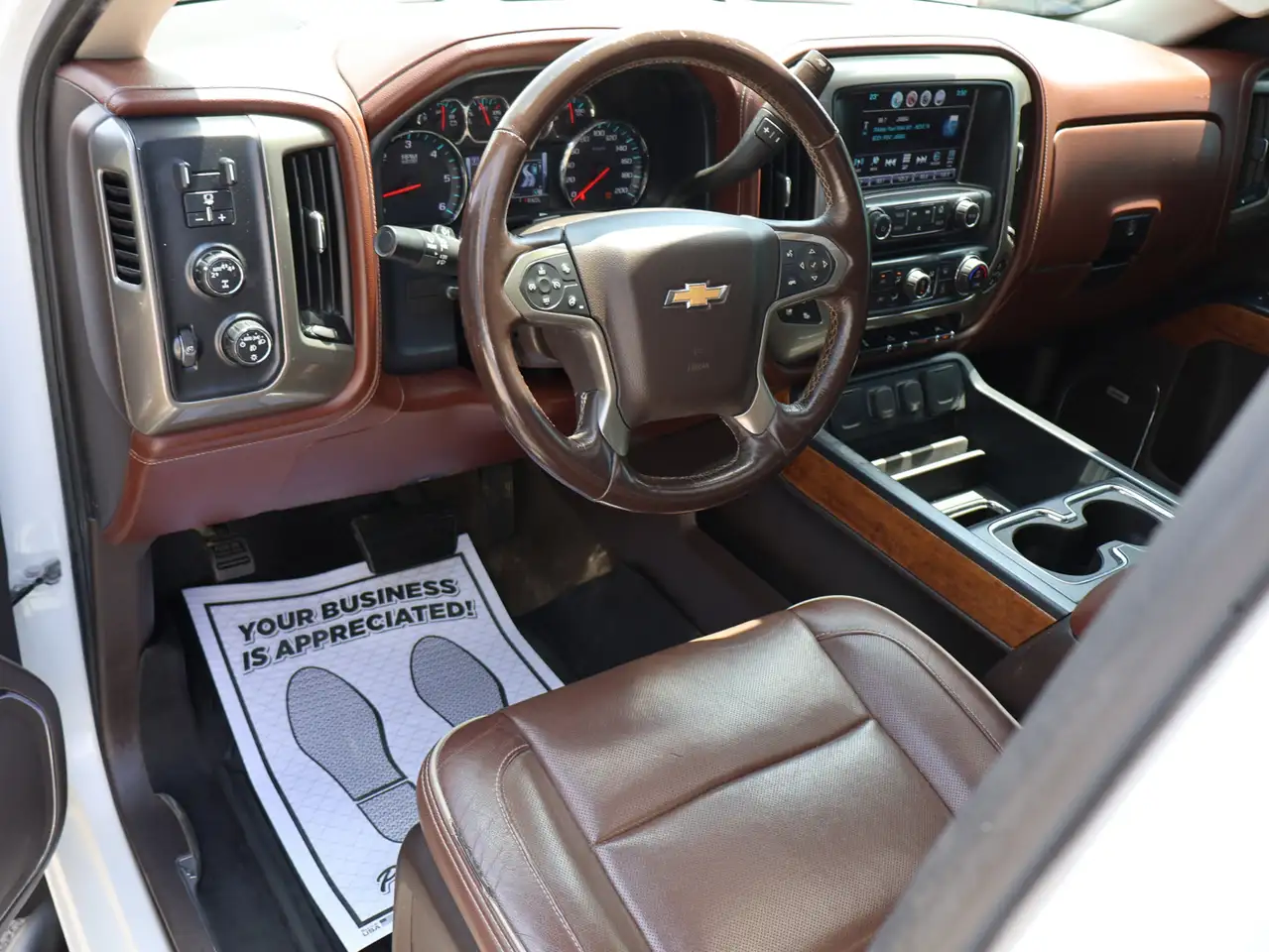 Chevrolet Silverado 1500 снимка Chevrolet Silverado 1500