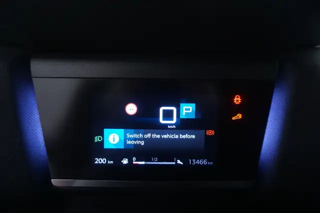 Citroen C4 X view 12