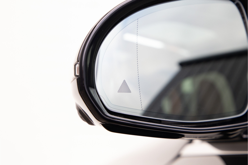 Mercedes-Benz E 400 e 4MATIC AMG Premium Plus, Hyperscreen, Pano, Lede — photo 38