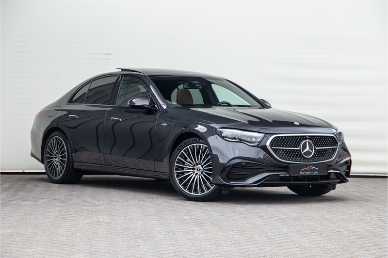 Mercedes-Benz E 400 e 4MATIC AMG Premium Plus, Hyperscreen, Pano, Lede — photo 8