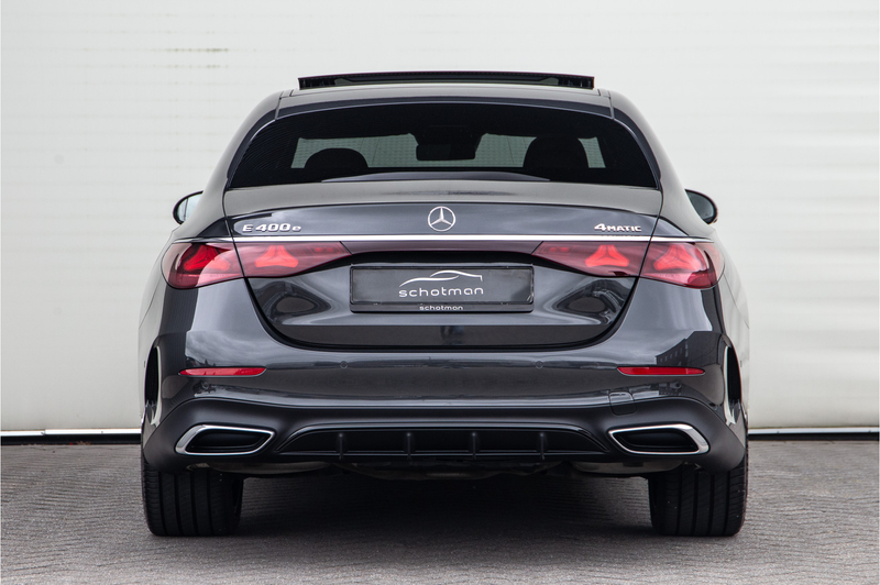 Mercedes-Benz E 400 e 4MATIC AMG Premium Plus, Hyperscreen, Pano, Lede — photo 5