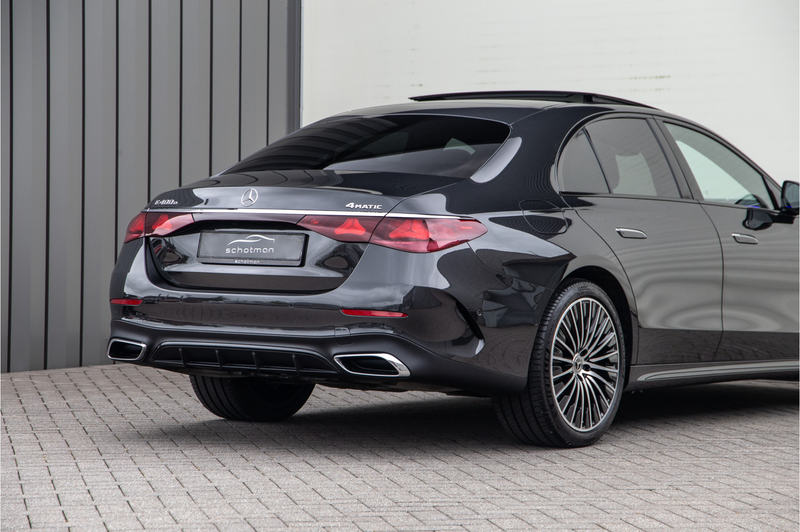 Mercedes-Benz E 400 e 4MATIC AMG Premium Plus, Hyperscreen, Pano, Lede — photo 21