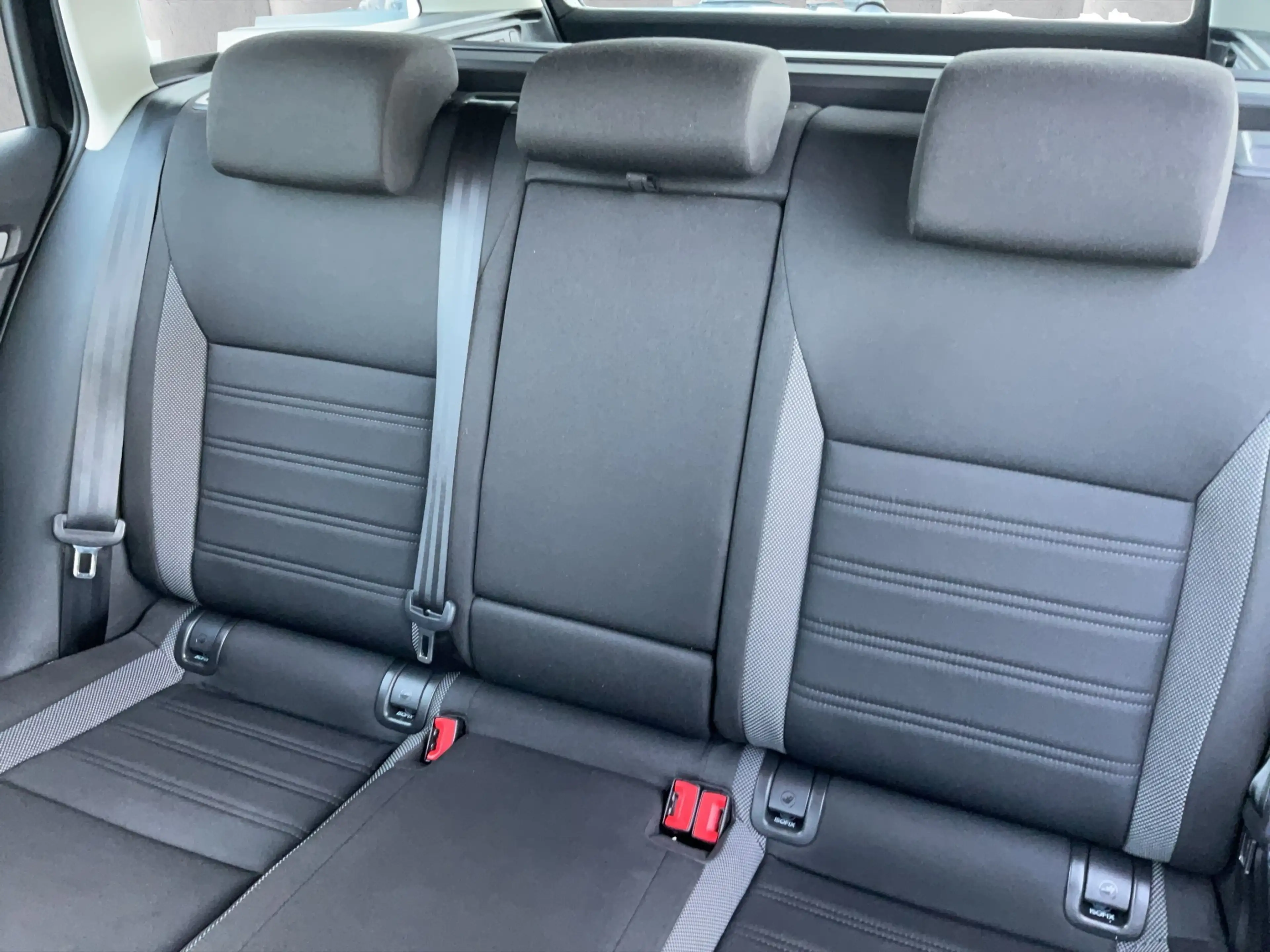 Skoda Octavia 1.0 TSI Tour — photo 11