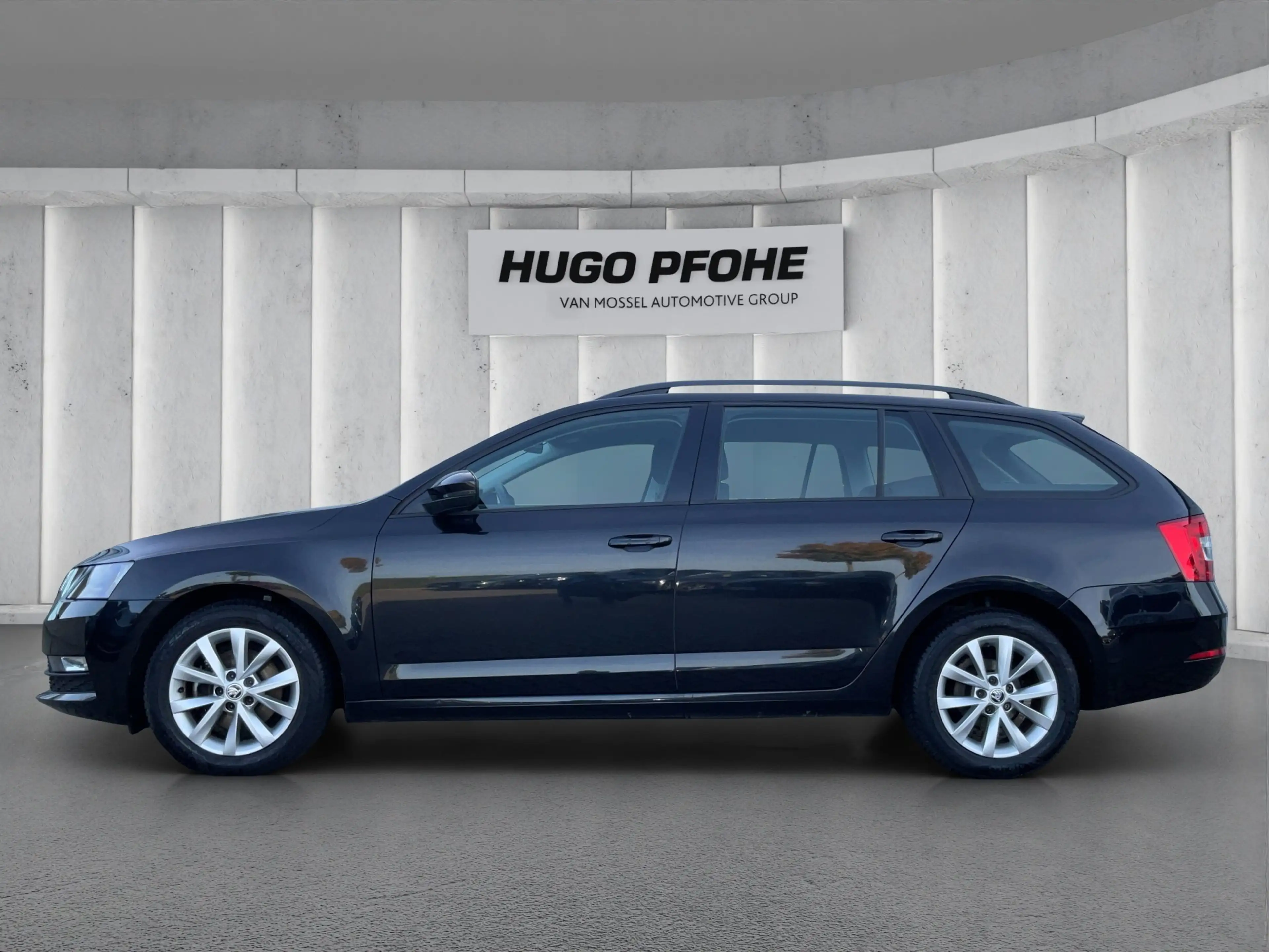 Skoda Octavia 1.0 TSI Tour — photo 2