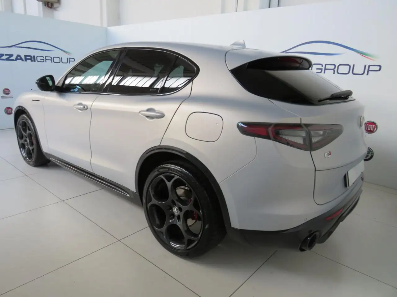 Alfa Romeo Stelvio 2023